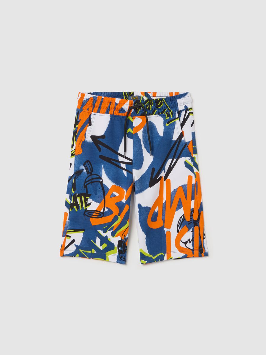 Bermuda shorts with drawstring and graffiti-style print_3