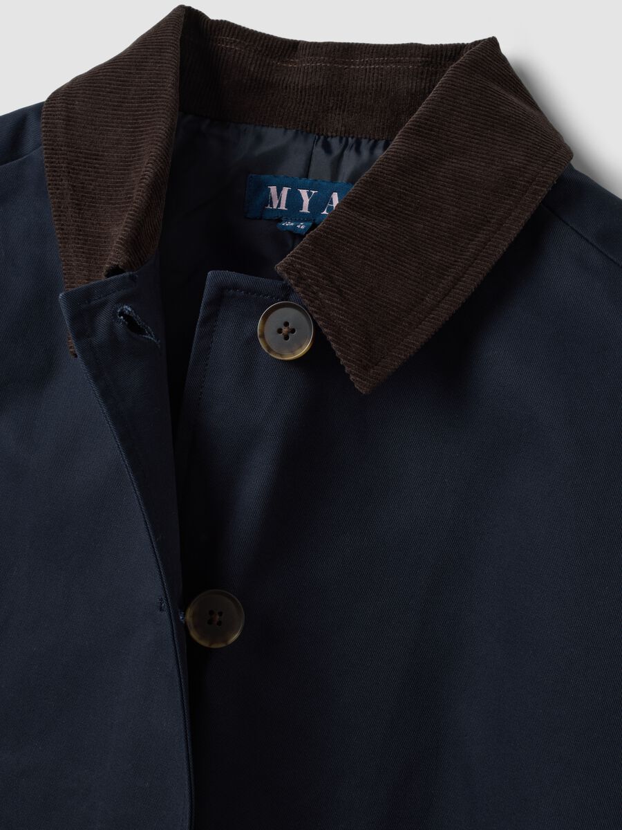 Giacca blu in puro cotone con colletto a contrasto regular fit_5