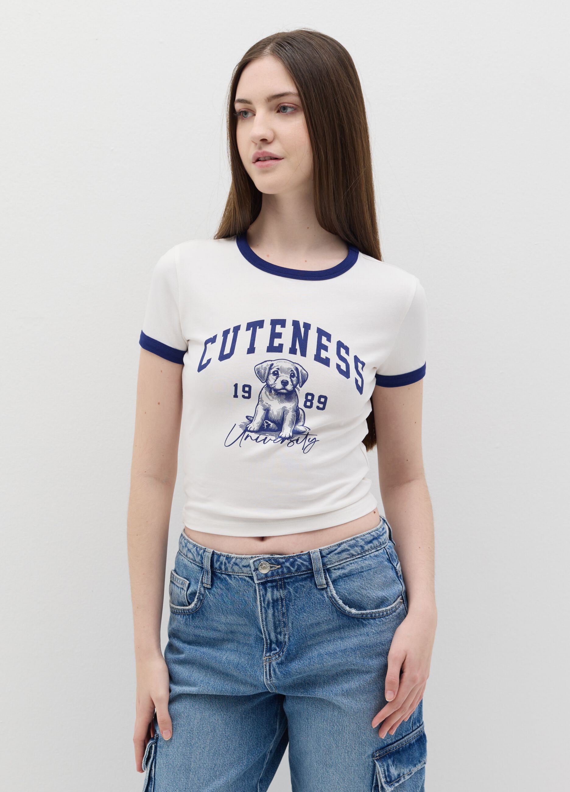 T-shirt with contrasting edging and print