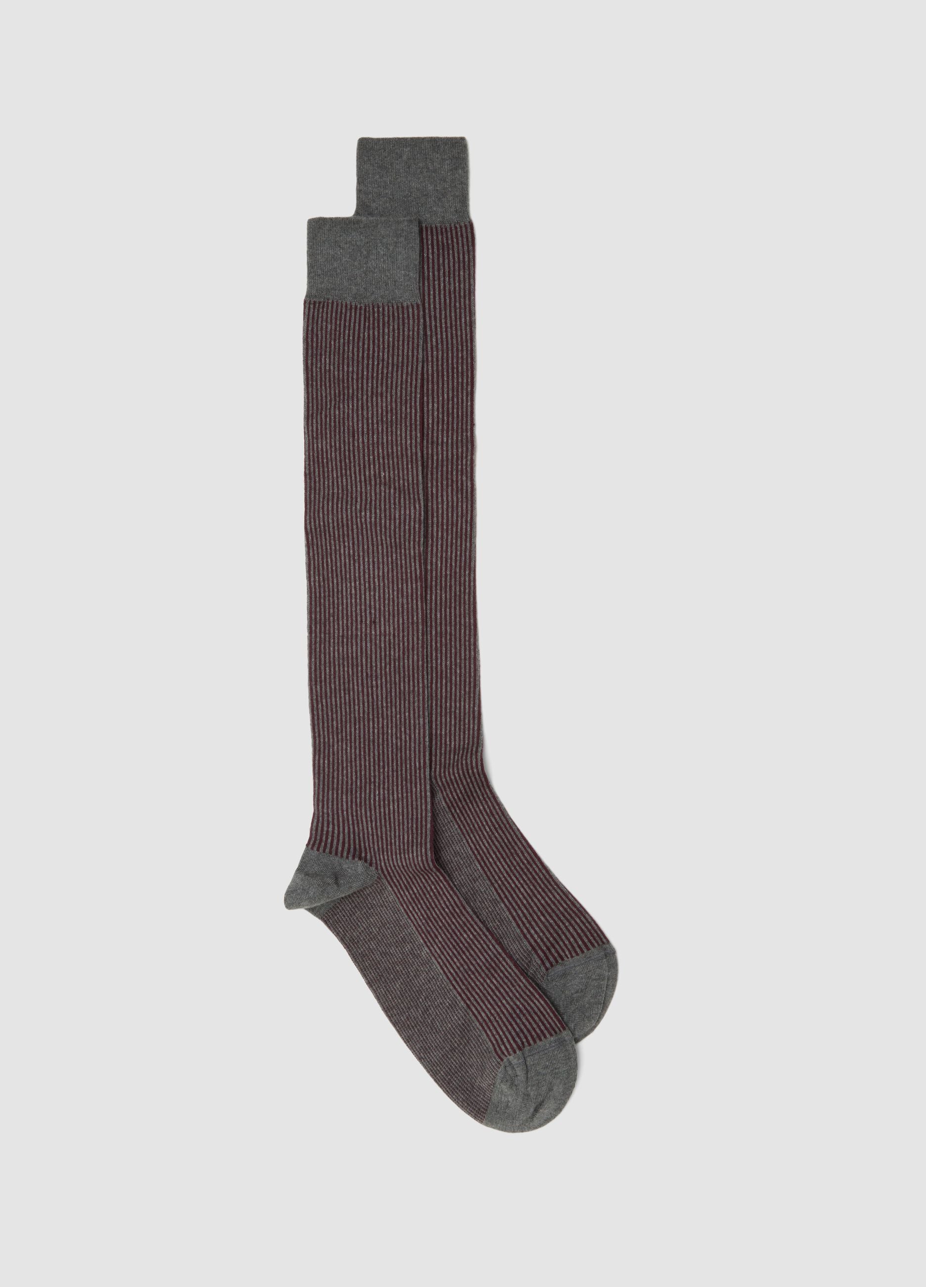 Men&rsquo;s grey marl long socks in stretch cotton