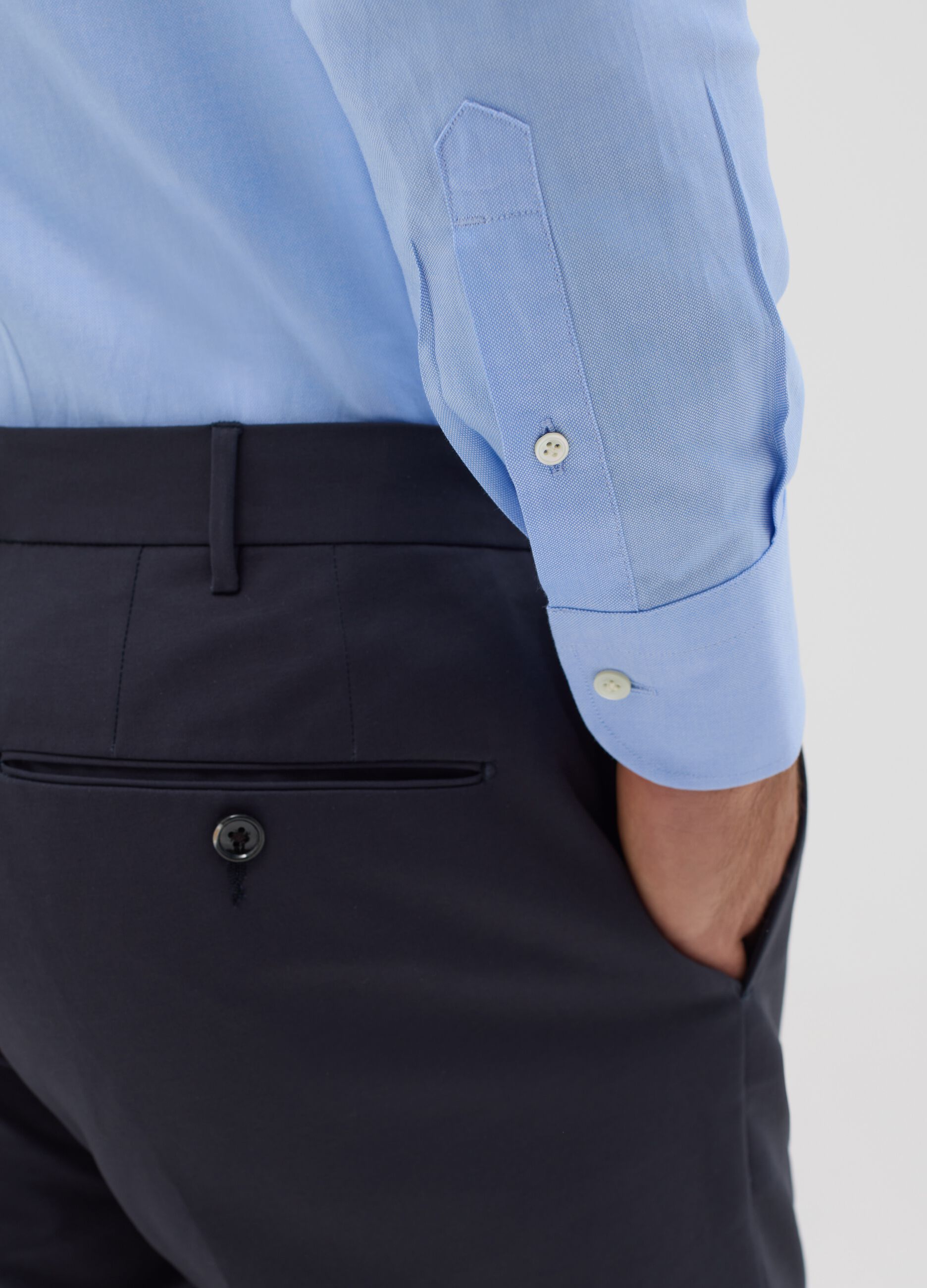 Camicia da uomo in puro cotone azzurra regular fit con colletto alla francese