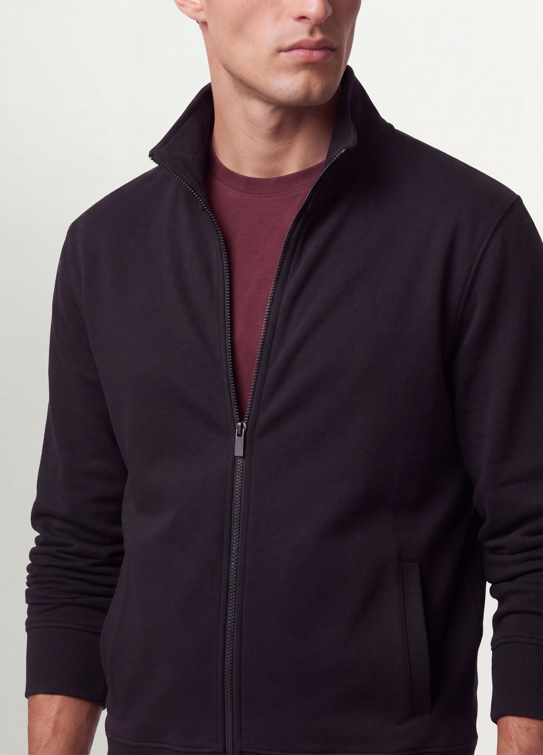 Black cotton-blend sweatshirt with crew neck and zip, regular fit