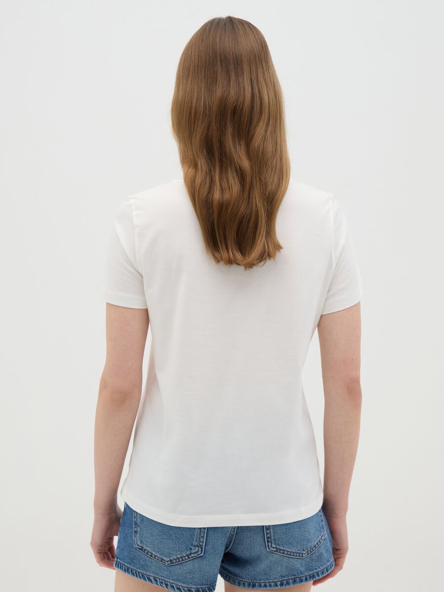 Women’s white regular-fit T-shirt in 100% cotton with round neck_3
