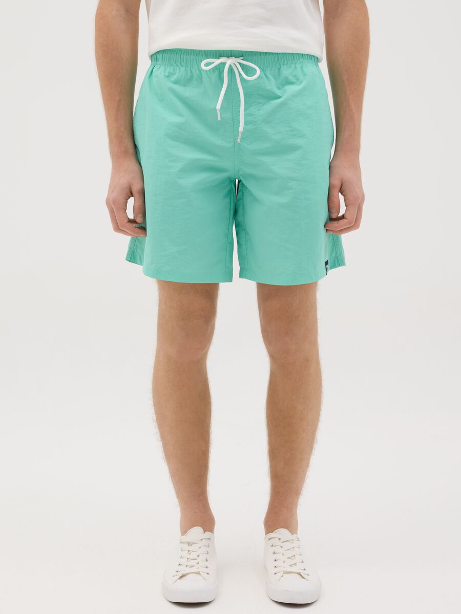 Boxer da uomo in misto verde regular fit con elastico e coulisse_1