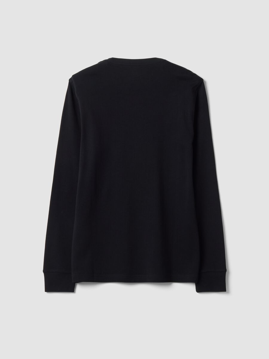 T-shirt nera in puro cotone con scollo a V regular fit_2