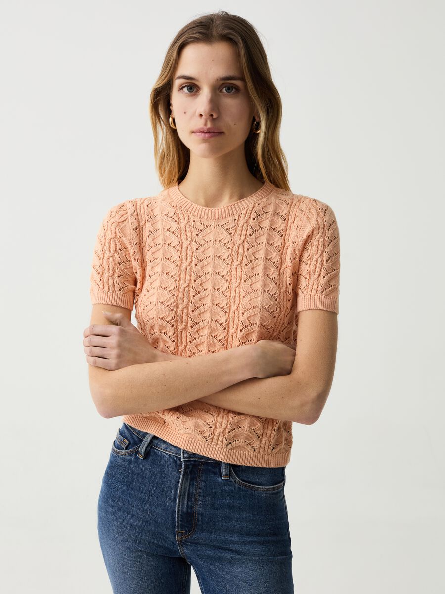 Crochet top with short sleeves_0