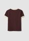 T-shirt marrone in cotone con stampa grafica frontale e bordi a contrasto_1