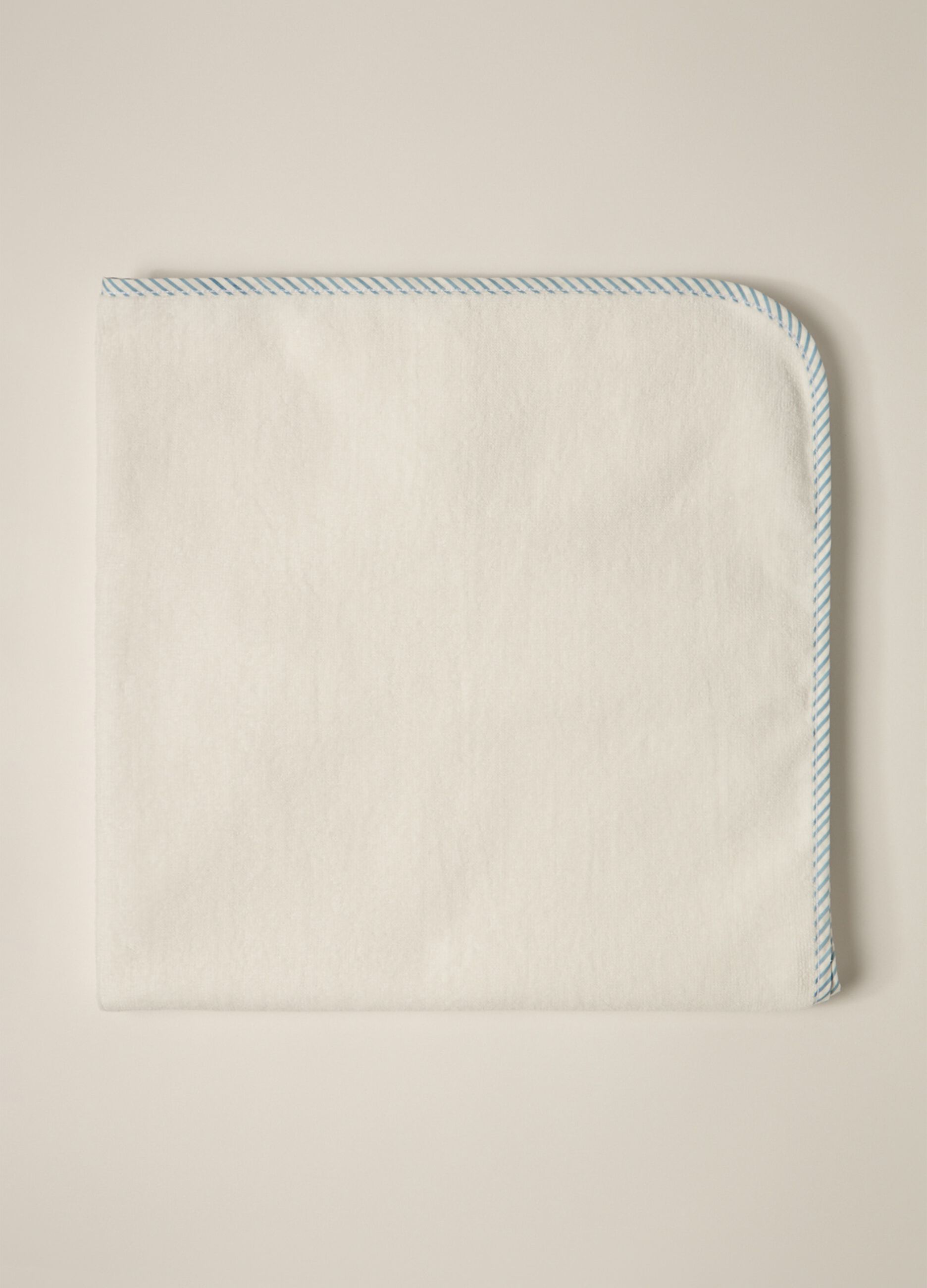 IANA newborn boy towel with corner