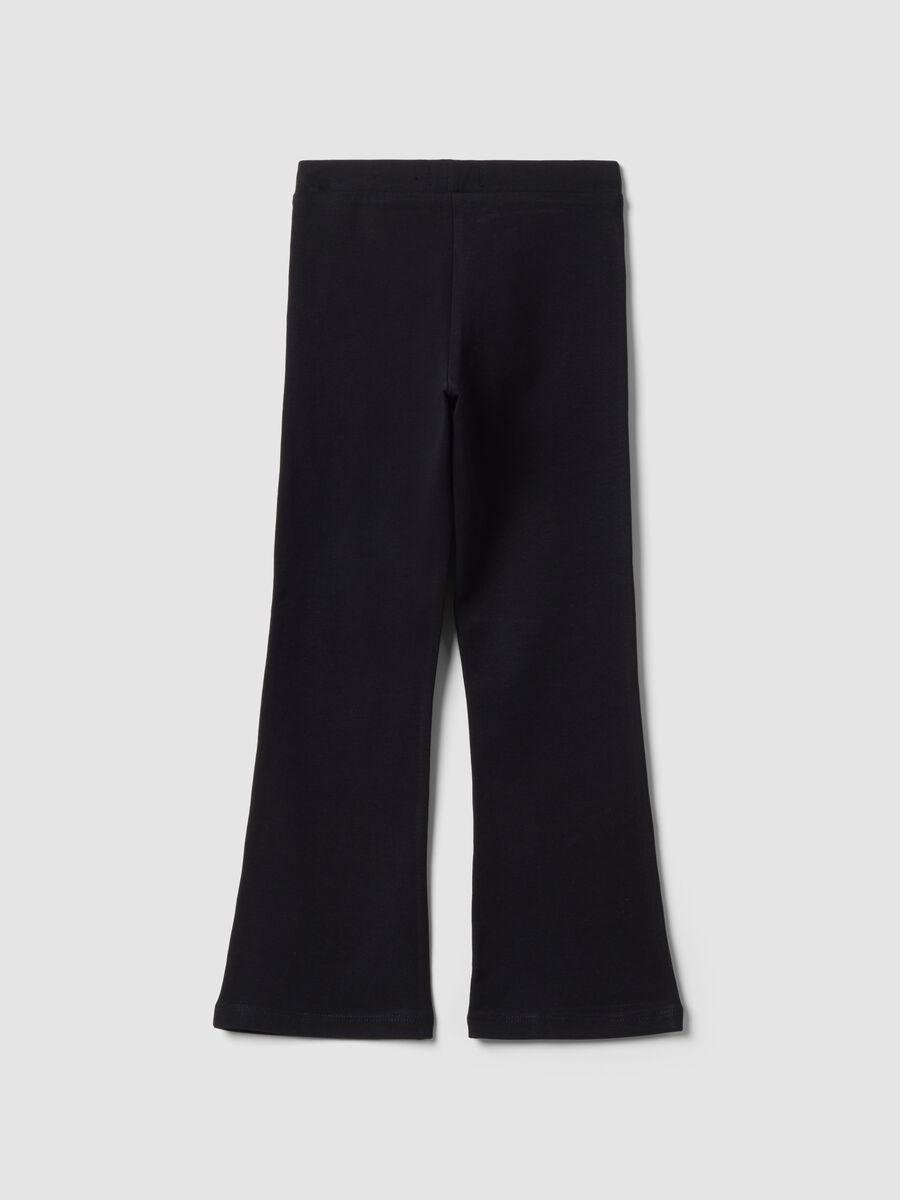 Leggings neri in cotone elasticizzato flare fit per bambina_1