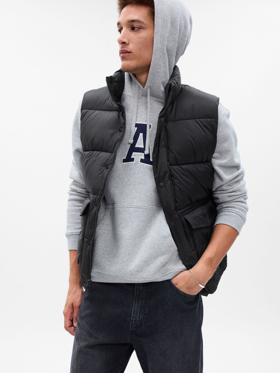 Gilet trapuntato a collo alto_0