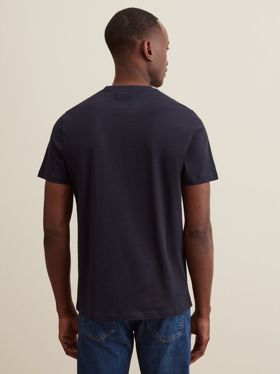 T-shirt in cotone Supima con scollo rotondo_2