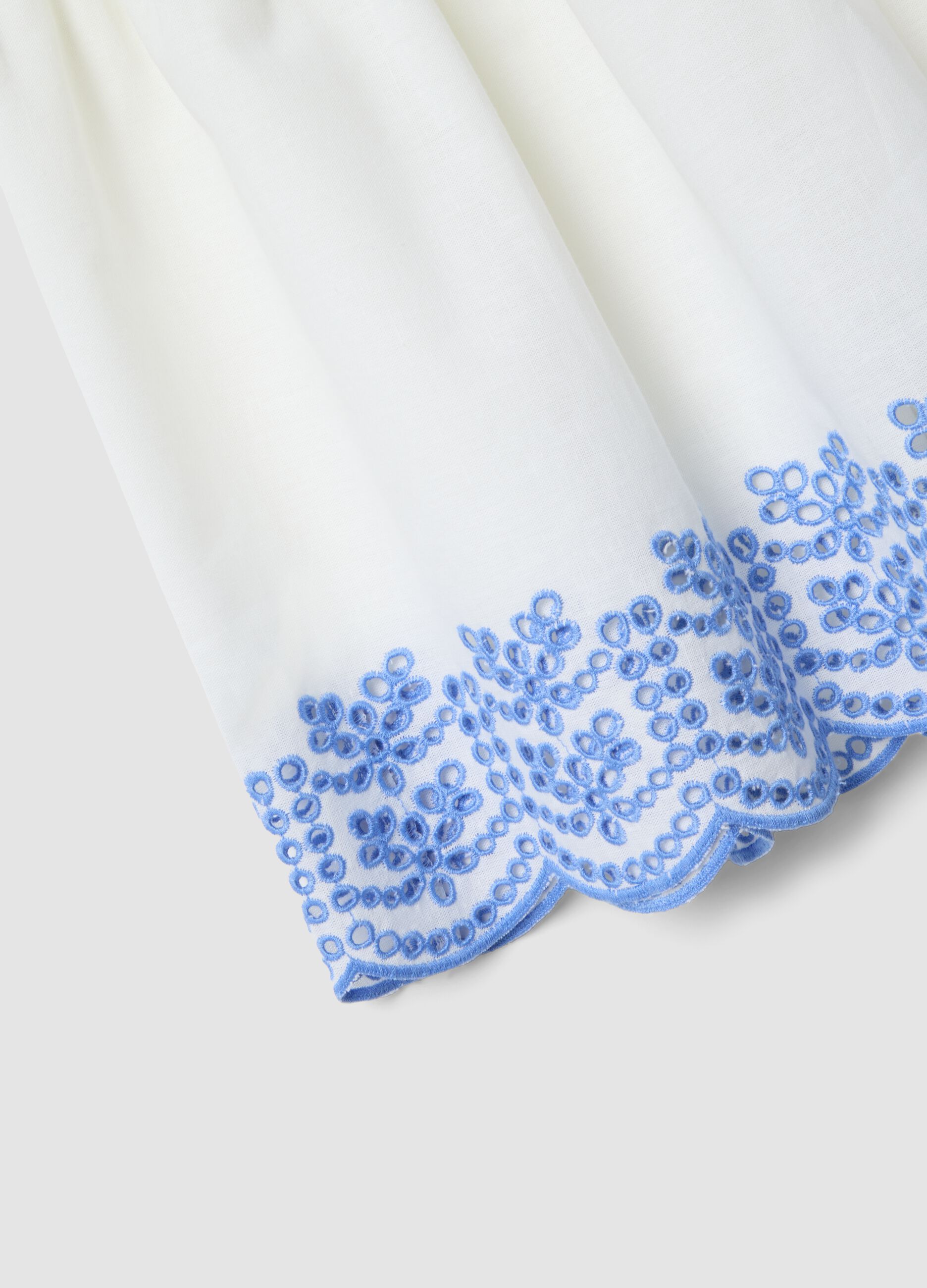 White cotton-linen blend skirt with embroidery