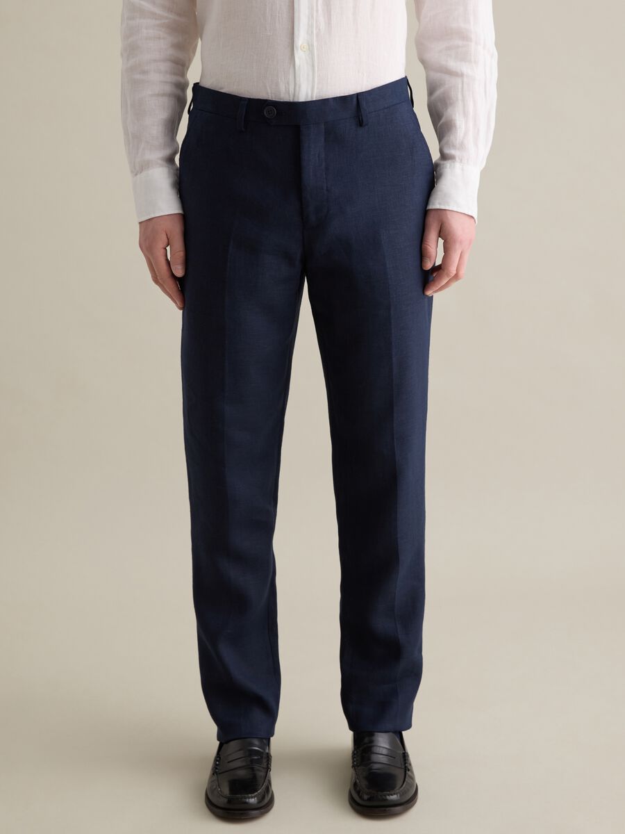 Contemporary regular-fit trousers in linen_1