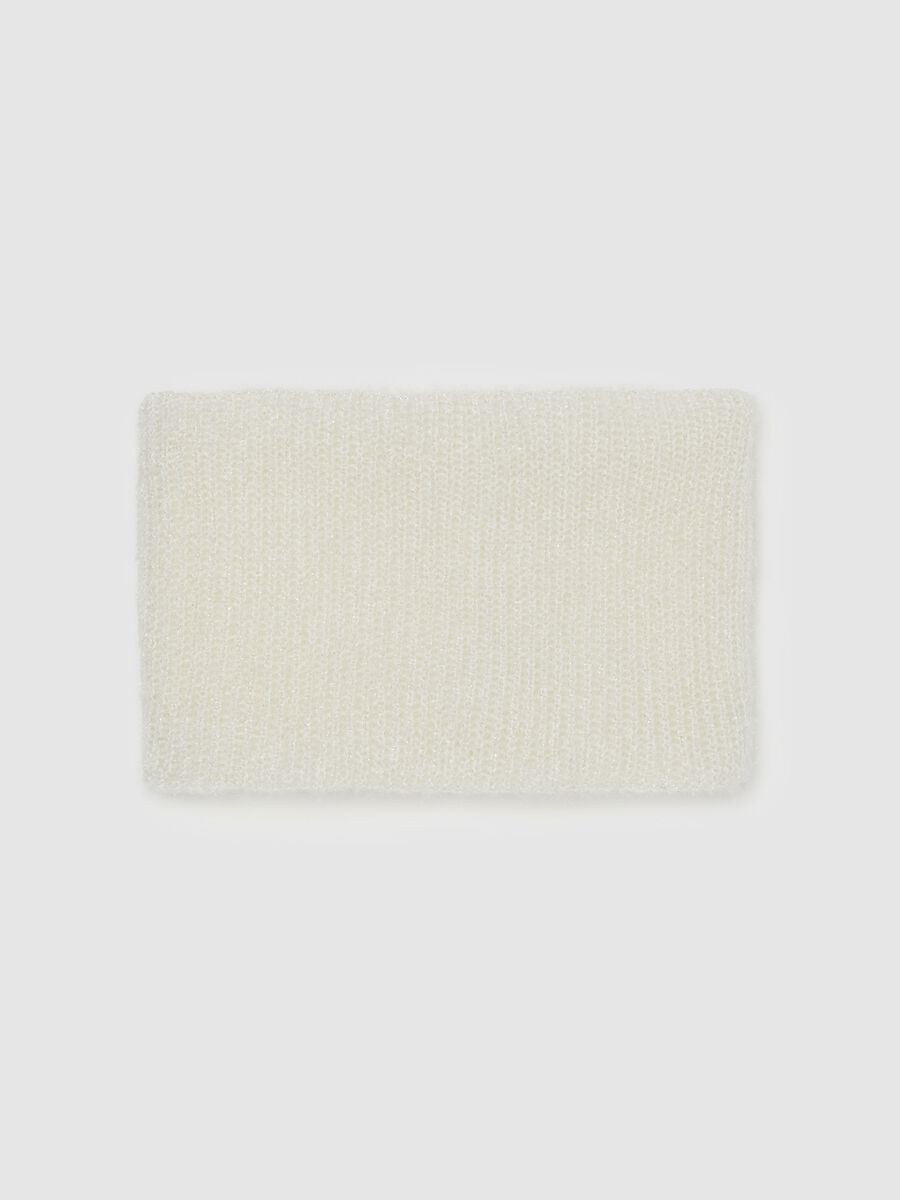Knitted neck warmer with lurex_0