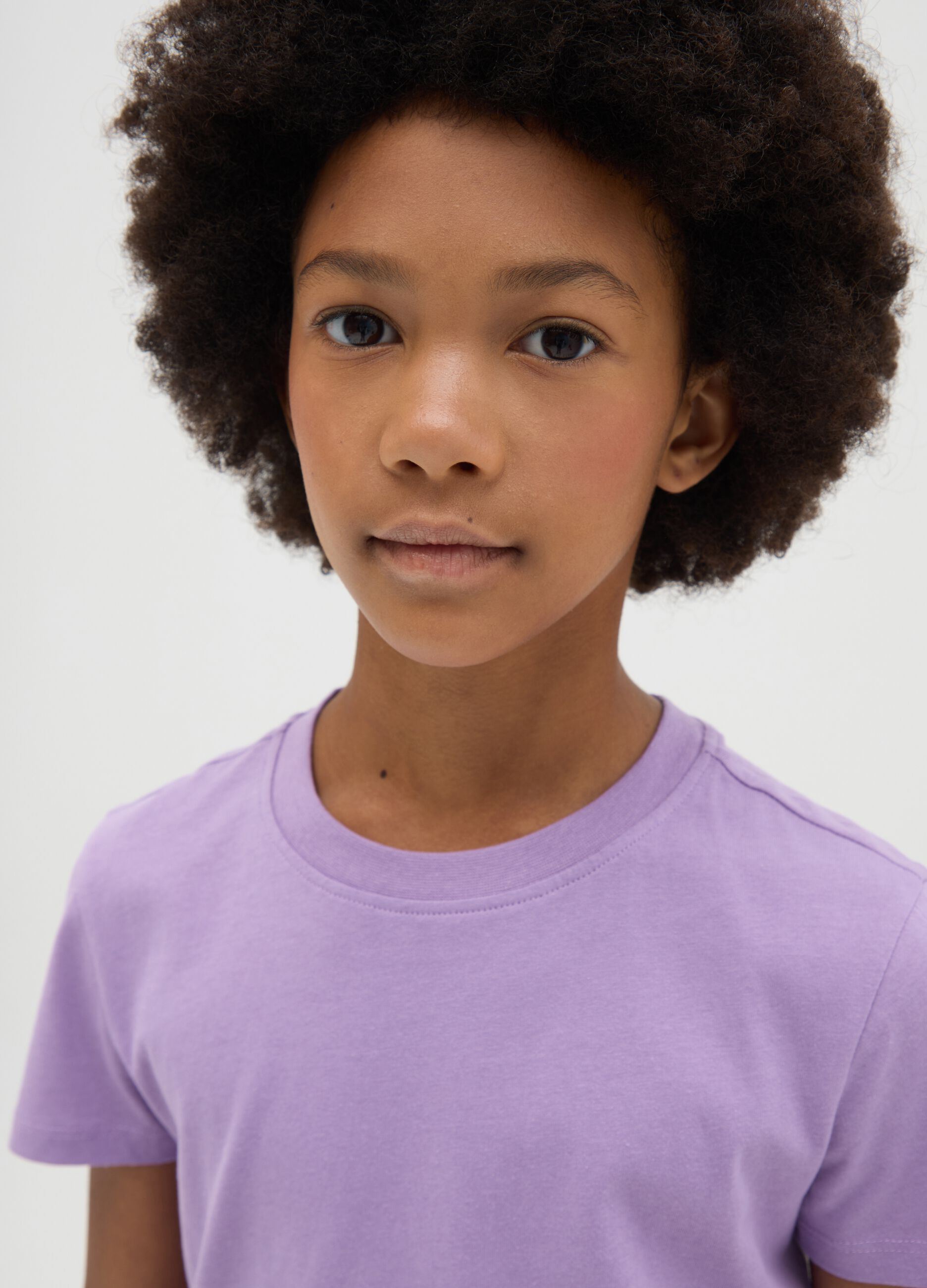 Girls’ purple regular-fit T-shirt in 100% cotton with round neck
