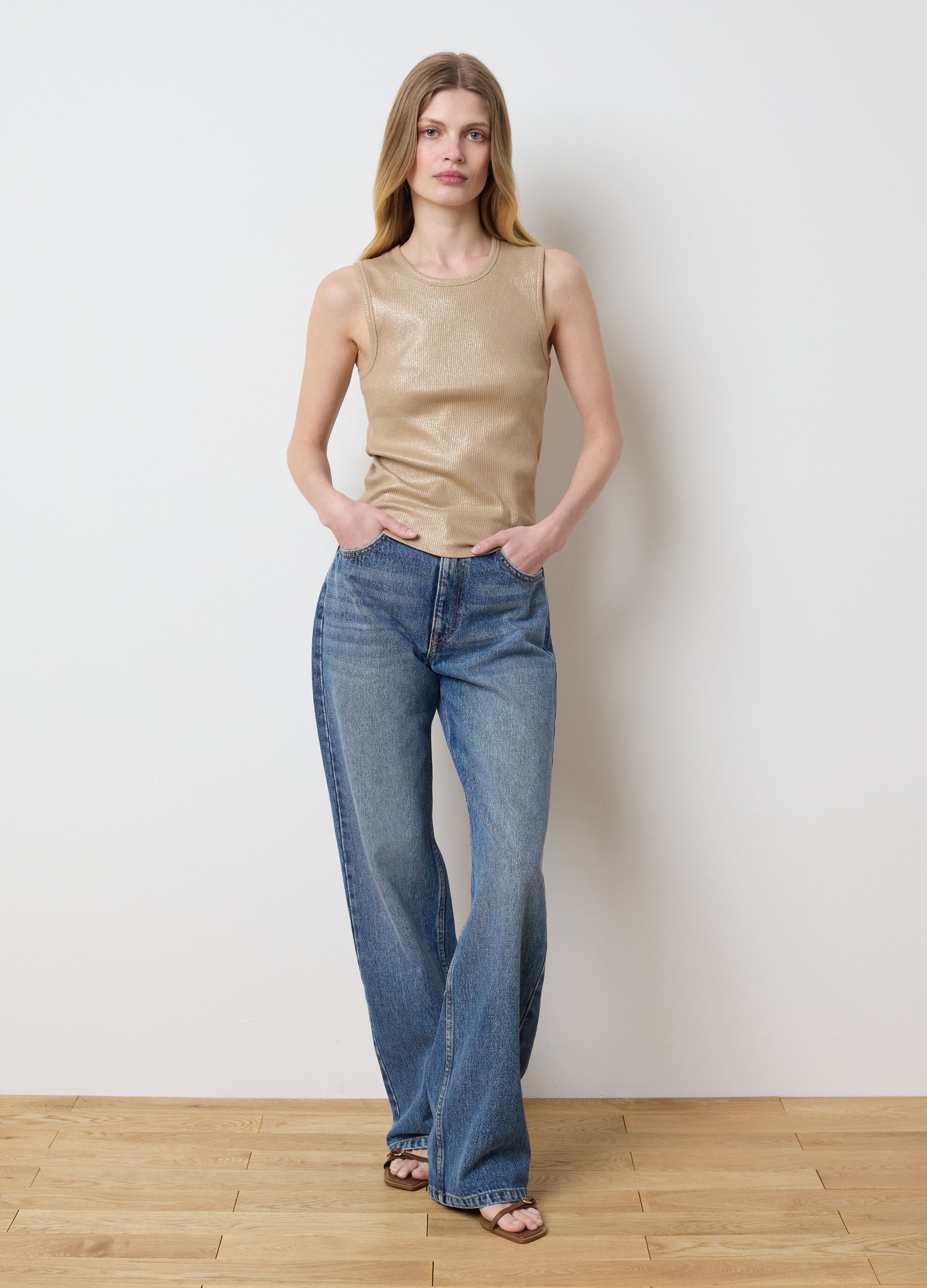 Beige ribbed tank top with lurex