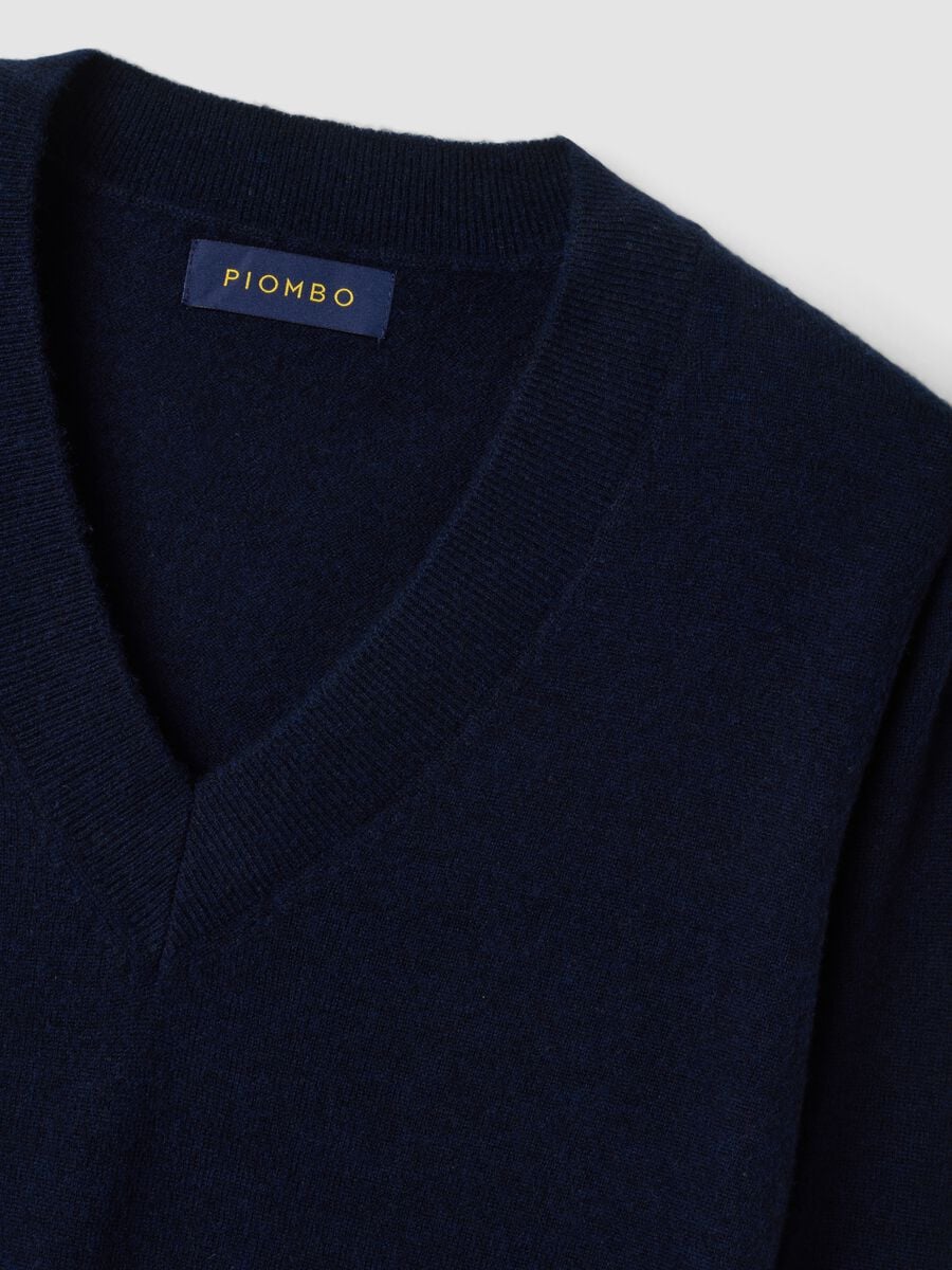 Blue pure wool jumper with deep V-neck_5