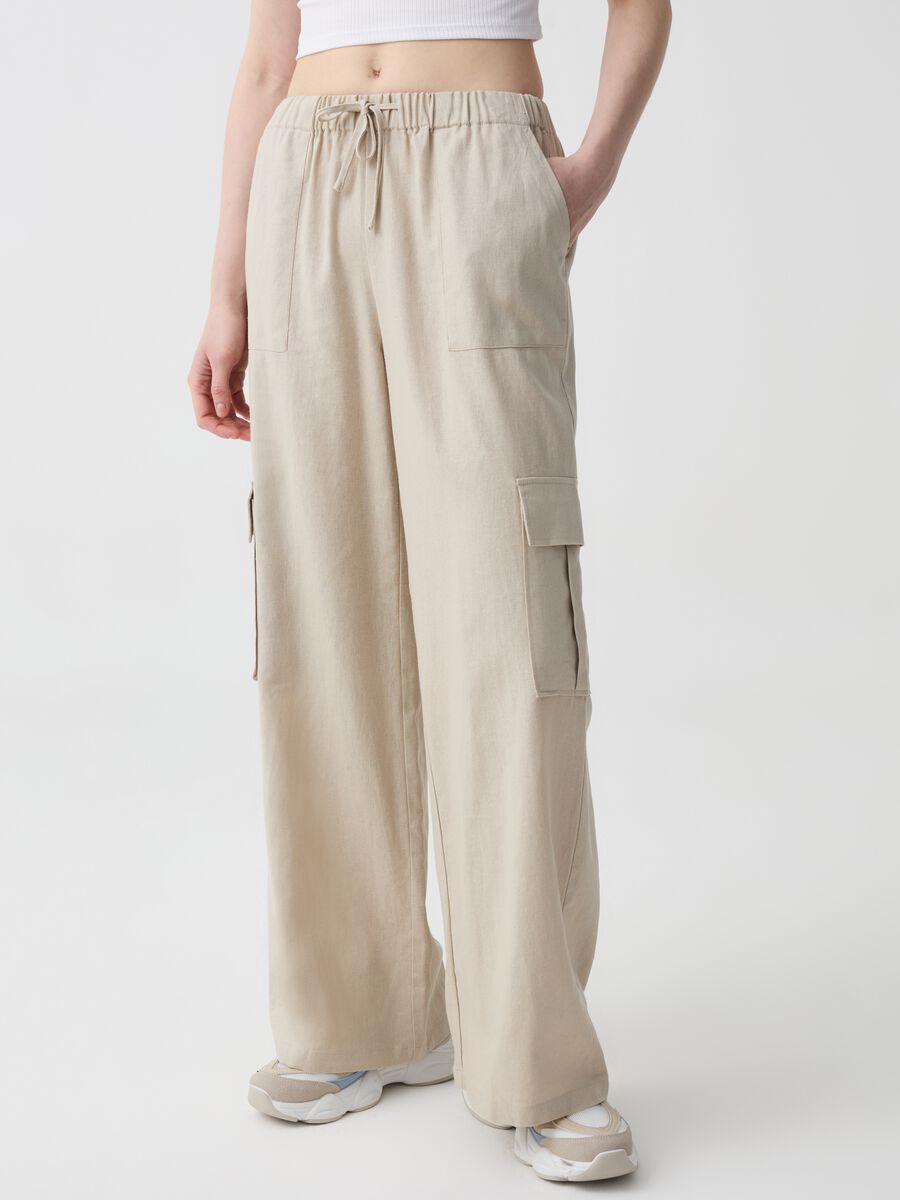 Cargo trousers in linen and viscose_1