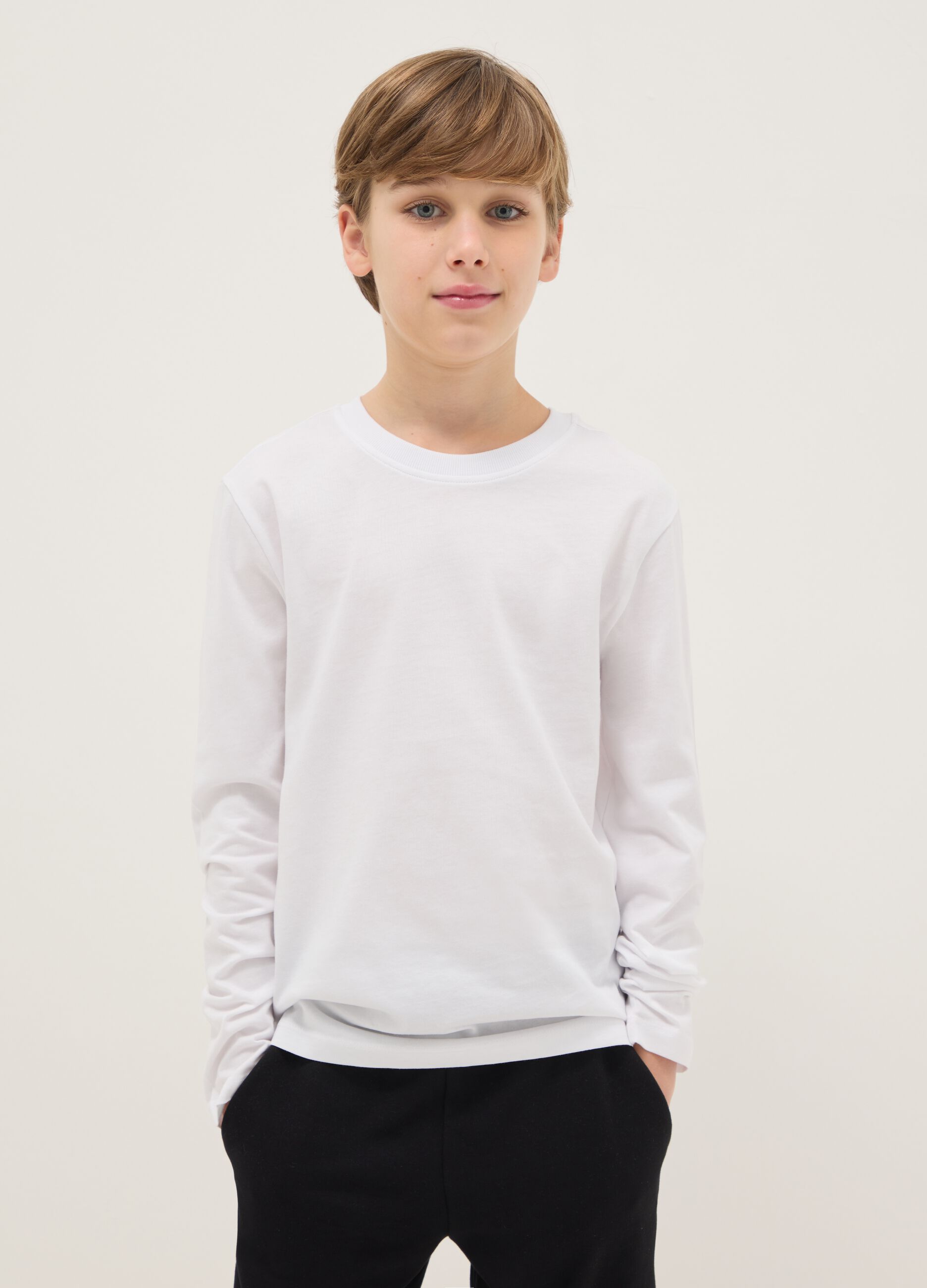 White pure cotton regular fit t-shirt for boys