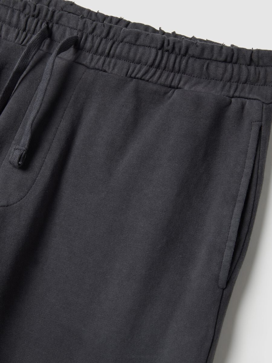 Black Oversized Fit Cotton Blend Trousers_1