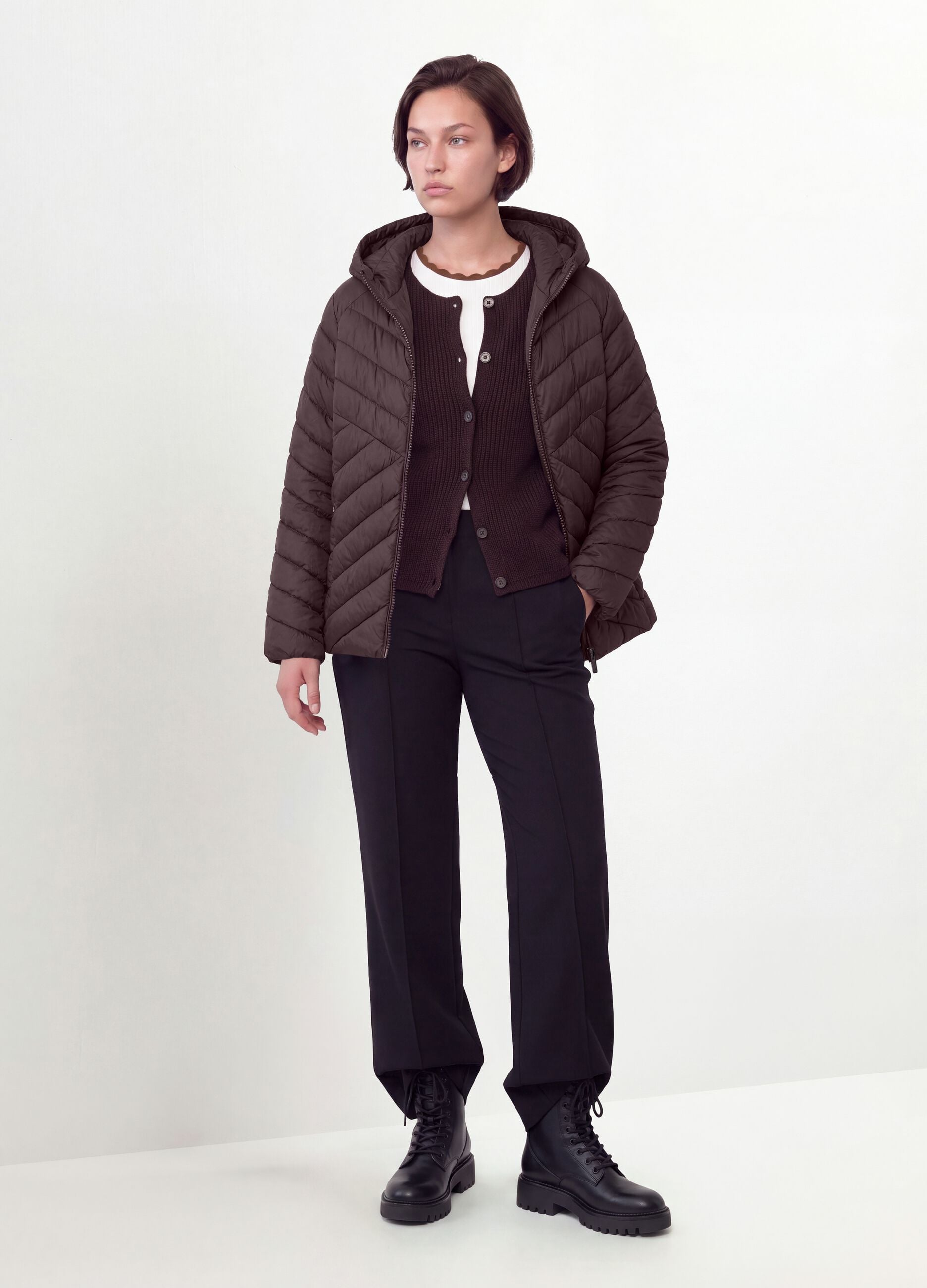 Ultralight purple quilted hooded jacket with zip, regular fit