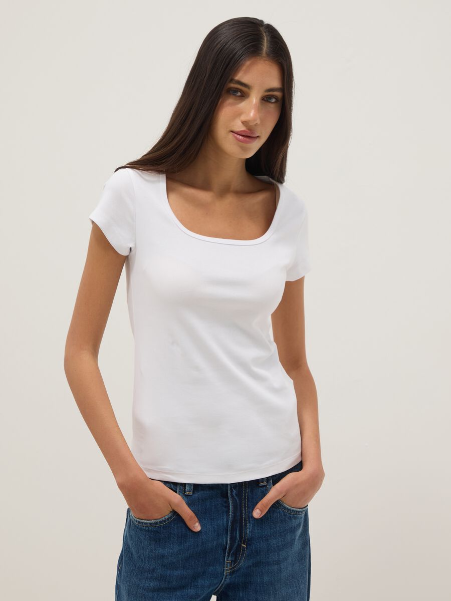 White fitted stretch-cotton T-shirt with square neckline_1