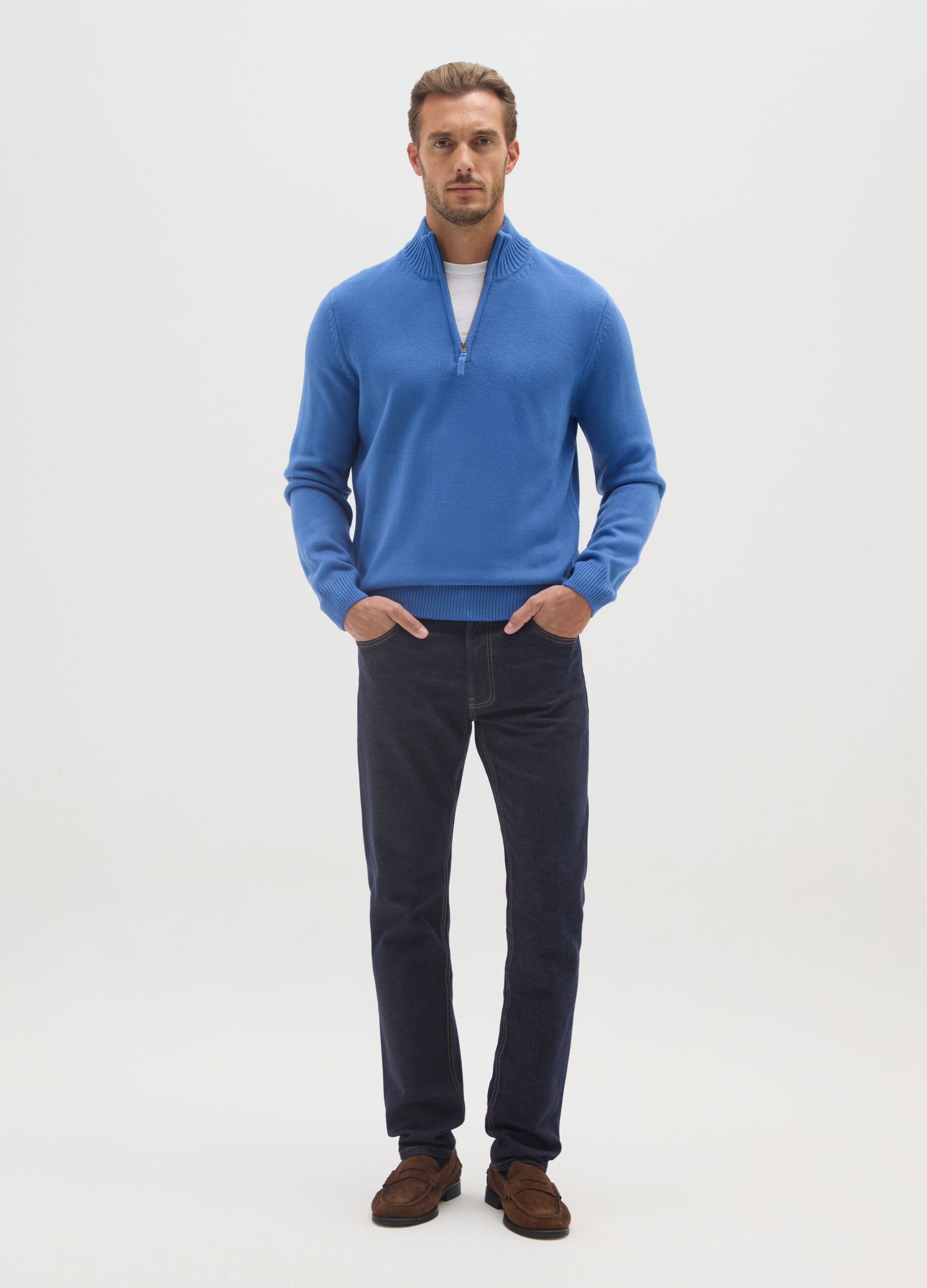 Blue turtleneck sweater regular fit with short zip
