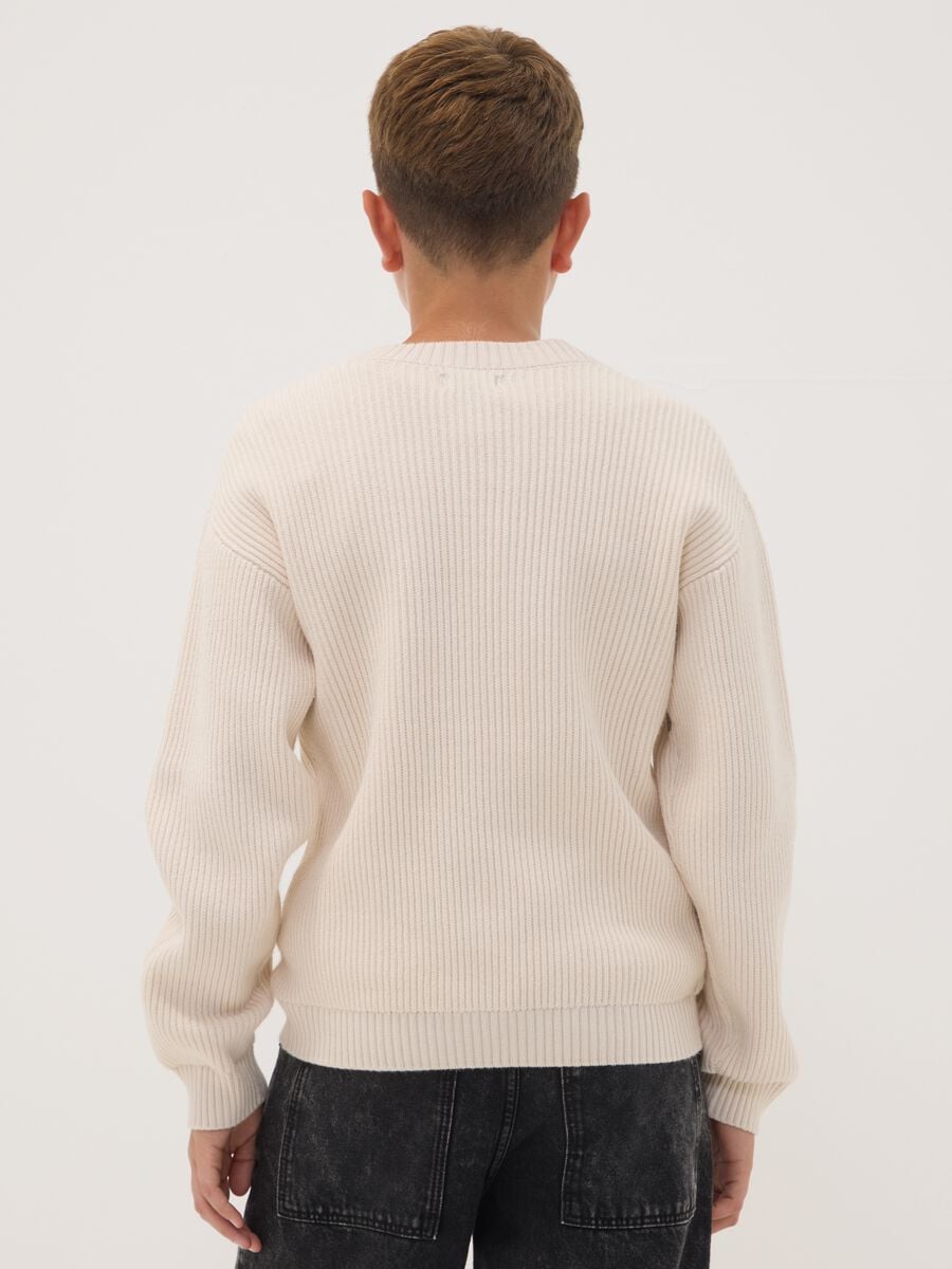 Maglia over beige in misto cotone con girocollo a costine per ragazzo_3