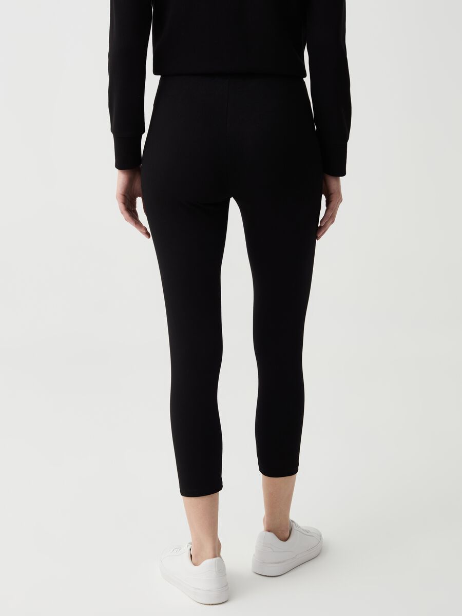 Essential stretch cropped leggings_2