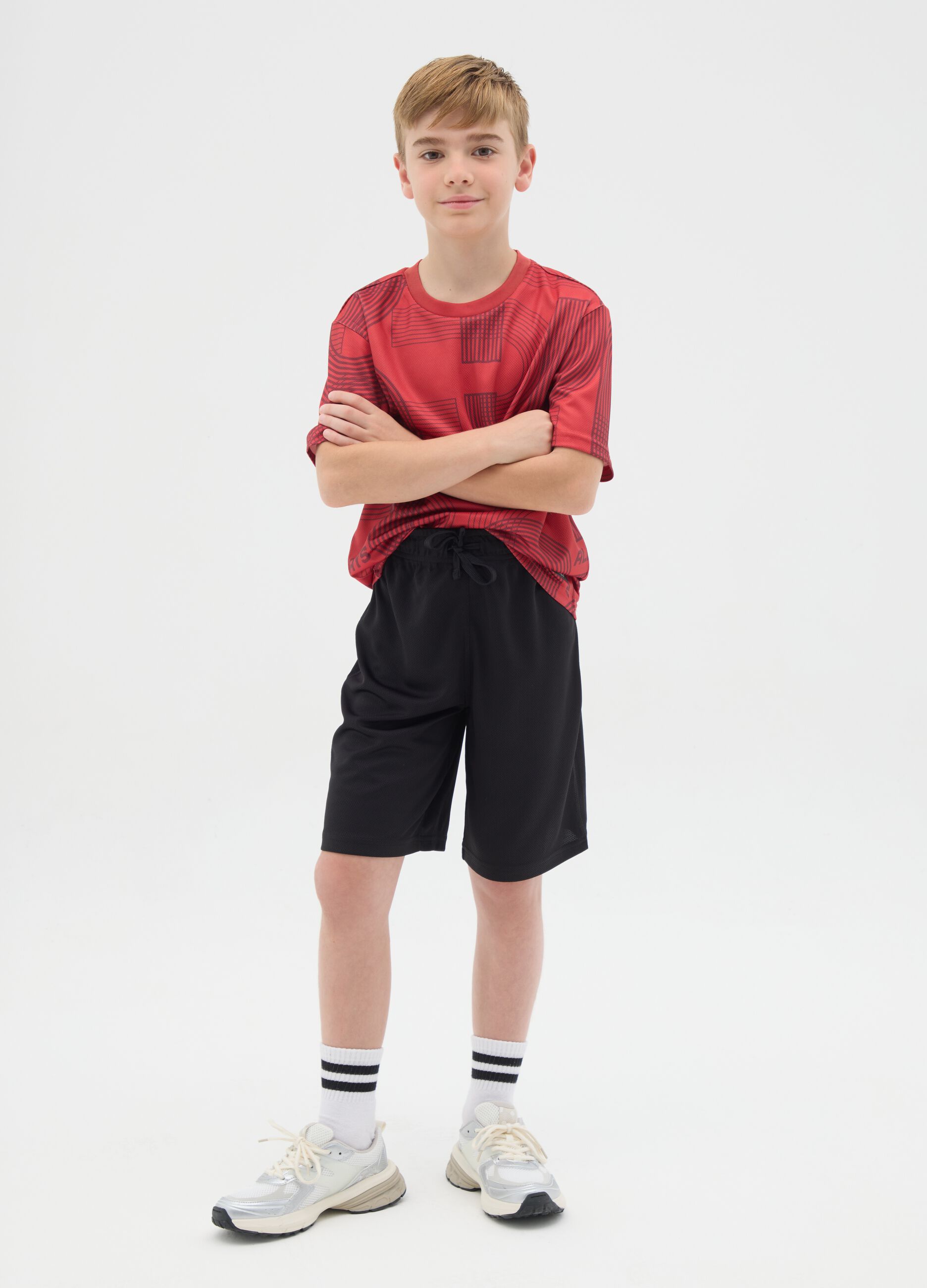 Boy's red regular fit sports set