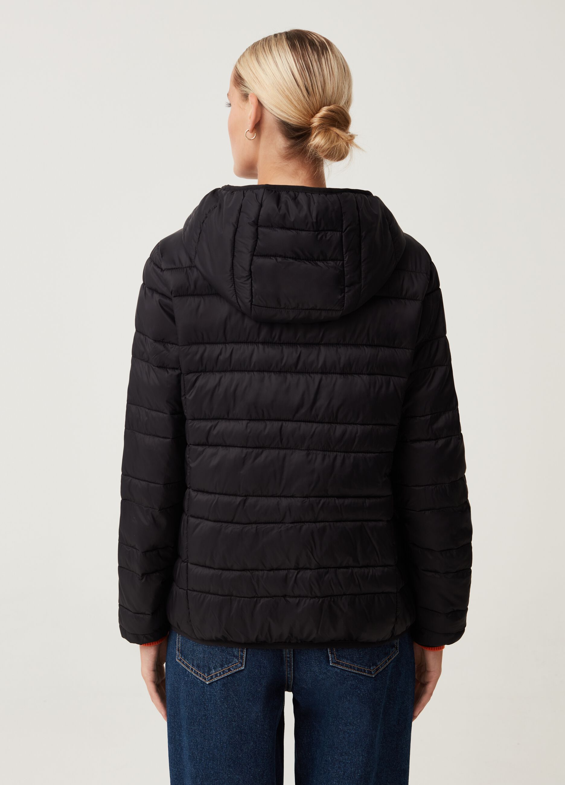 Piumino full-zip ultralight con cappuccio_2
