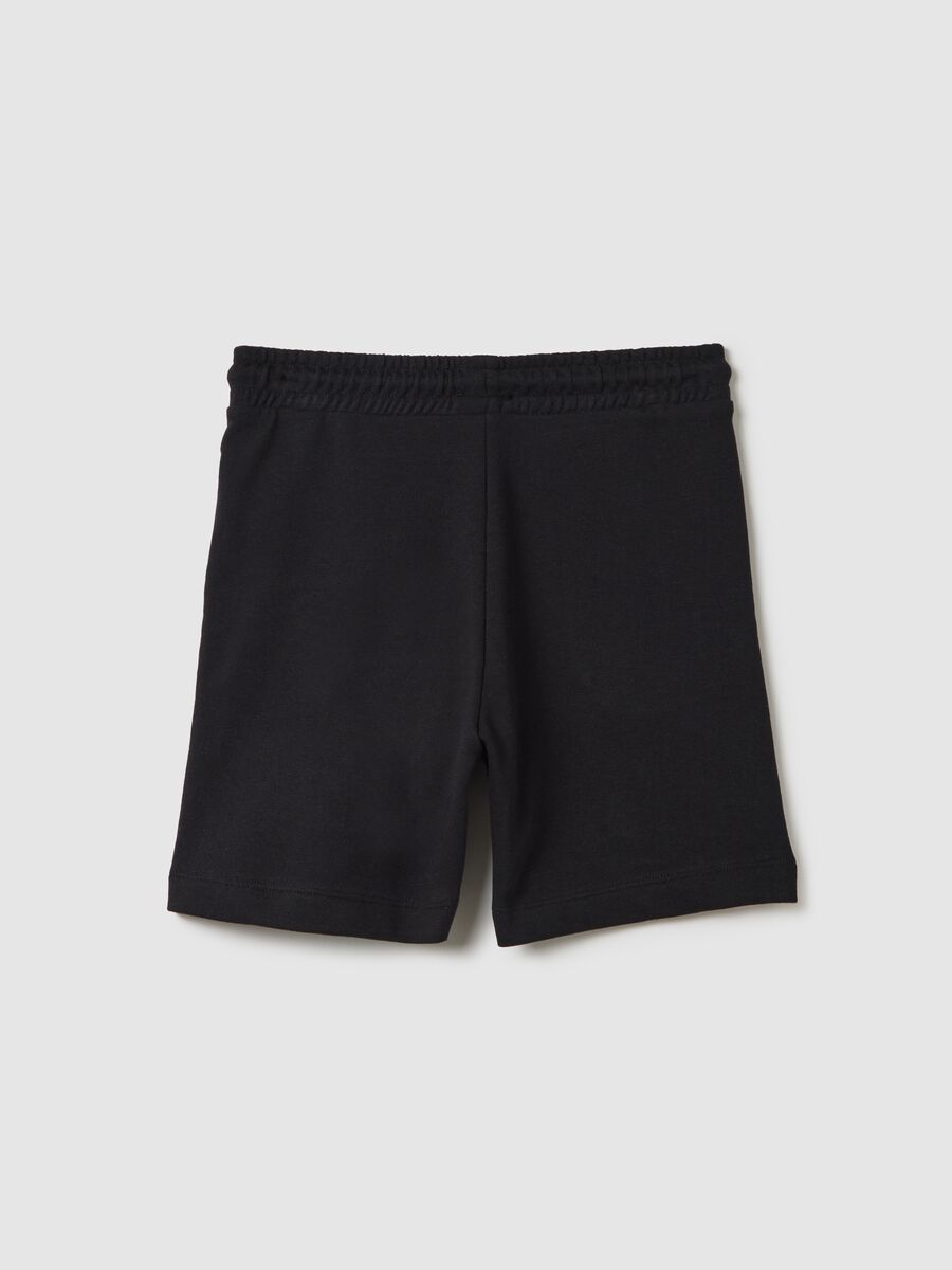 Black NBA Chicago Bulls Bermuda joggers with drawstring_4