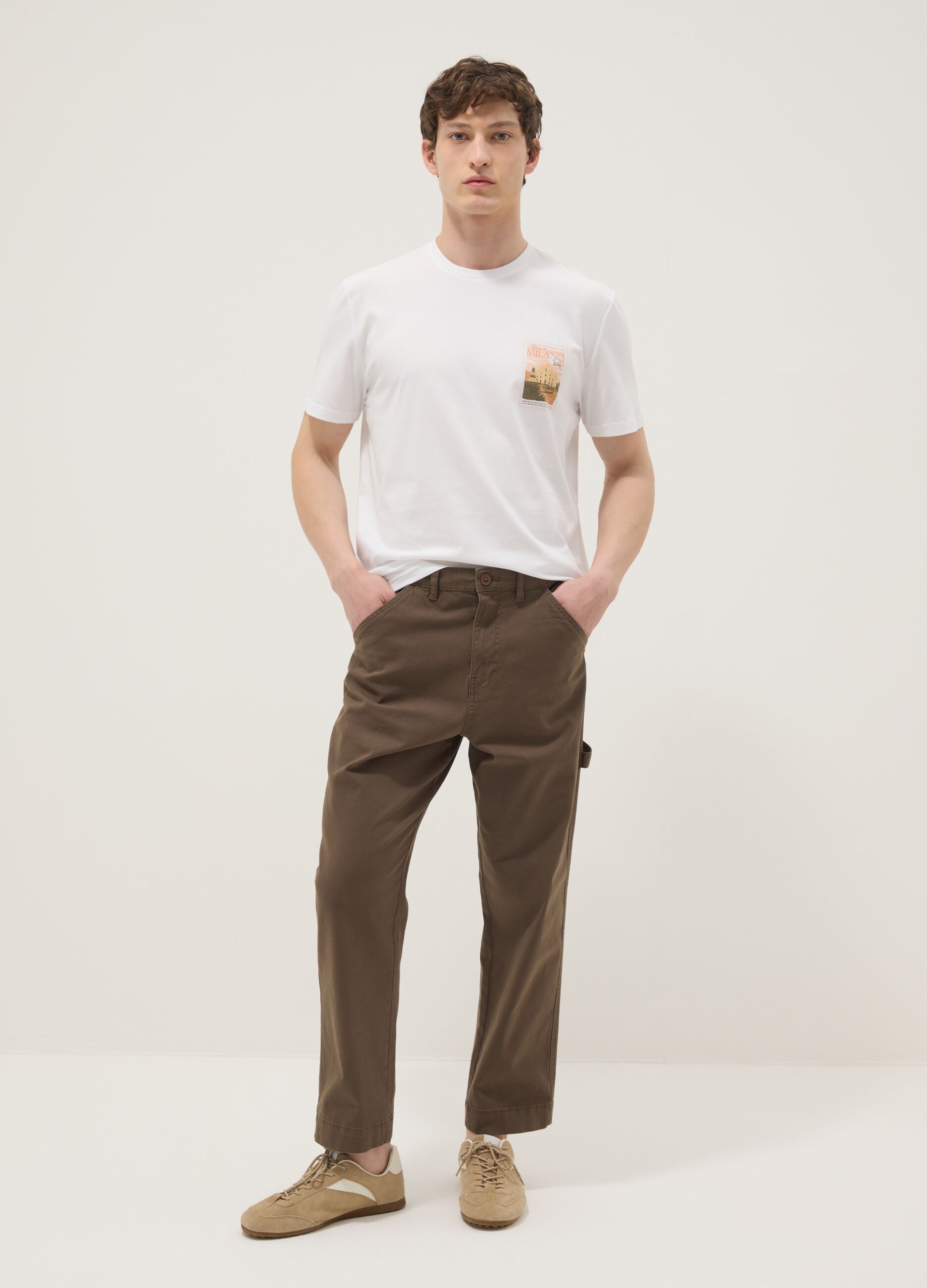 White pure cotton T-shirt with graphic print, regular fit