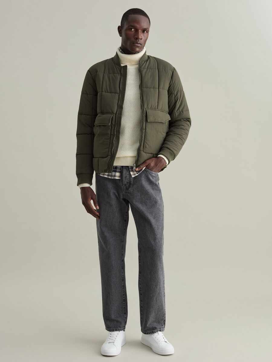 Quilted down jacket with REPREVE® padding_1