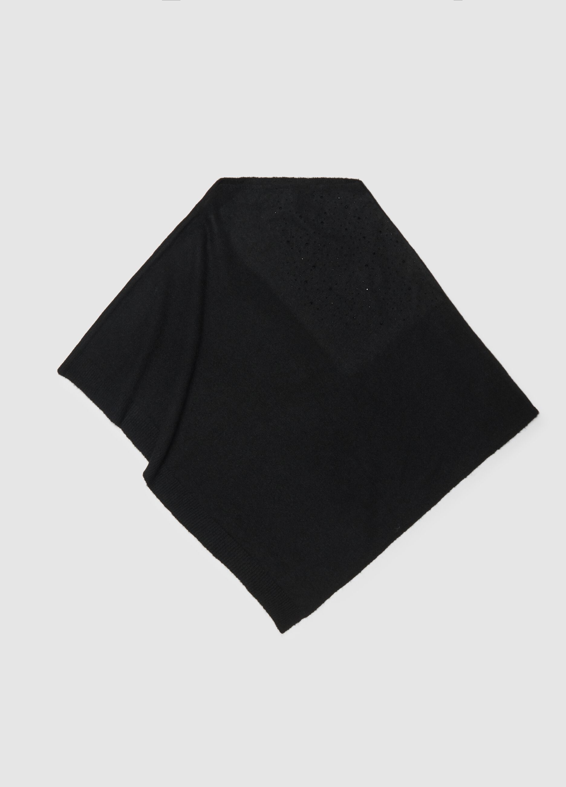 Black Scarf