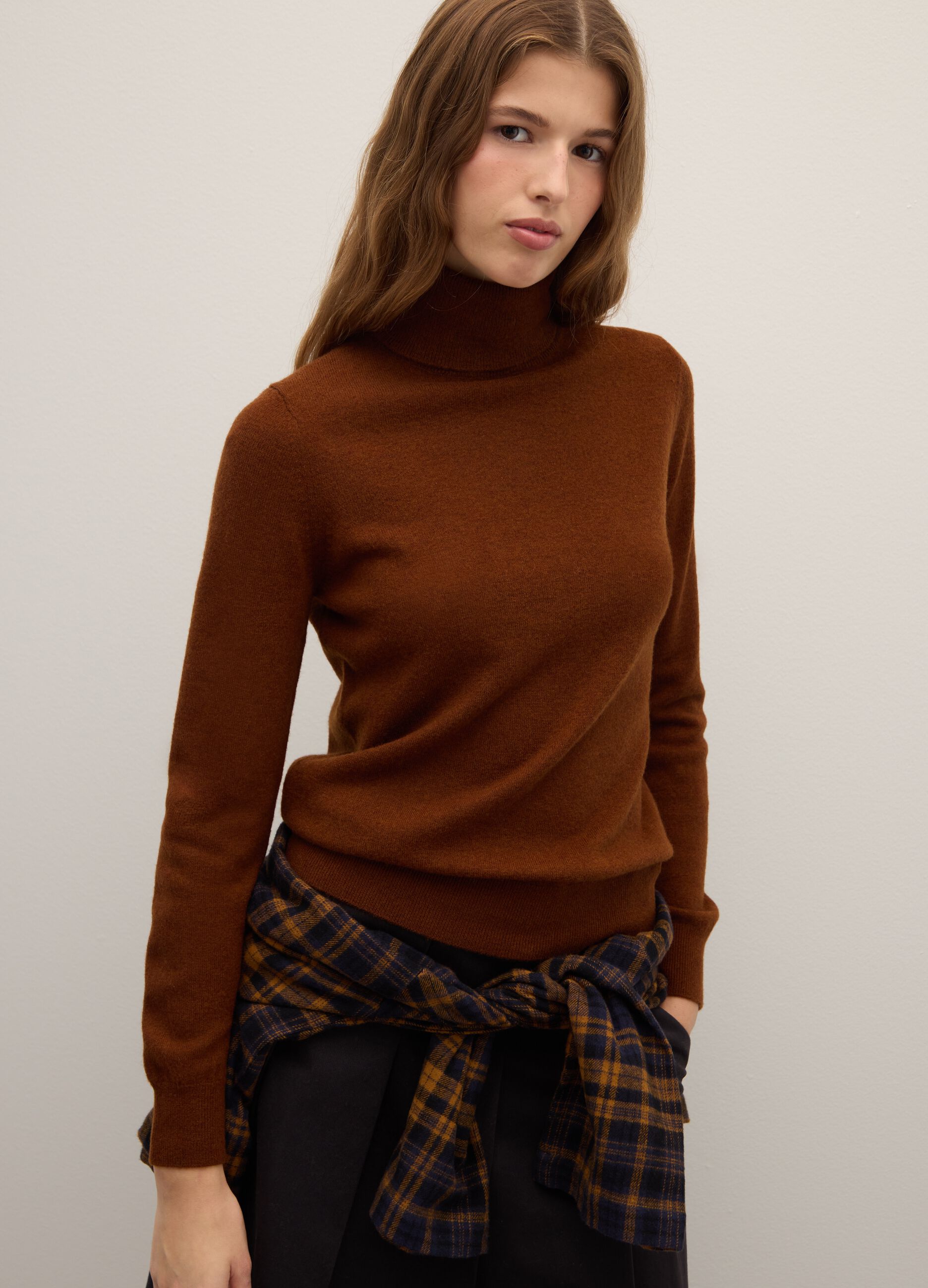 Brown pure wool roll-neck sweater regular fit