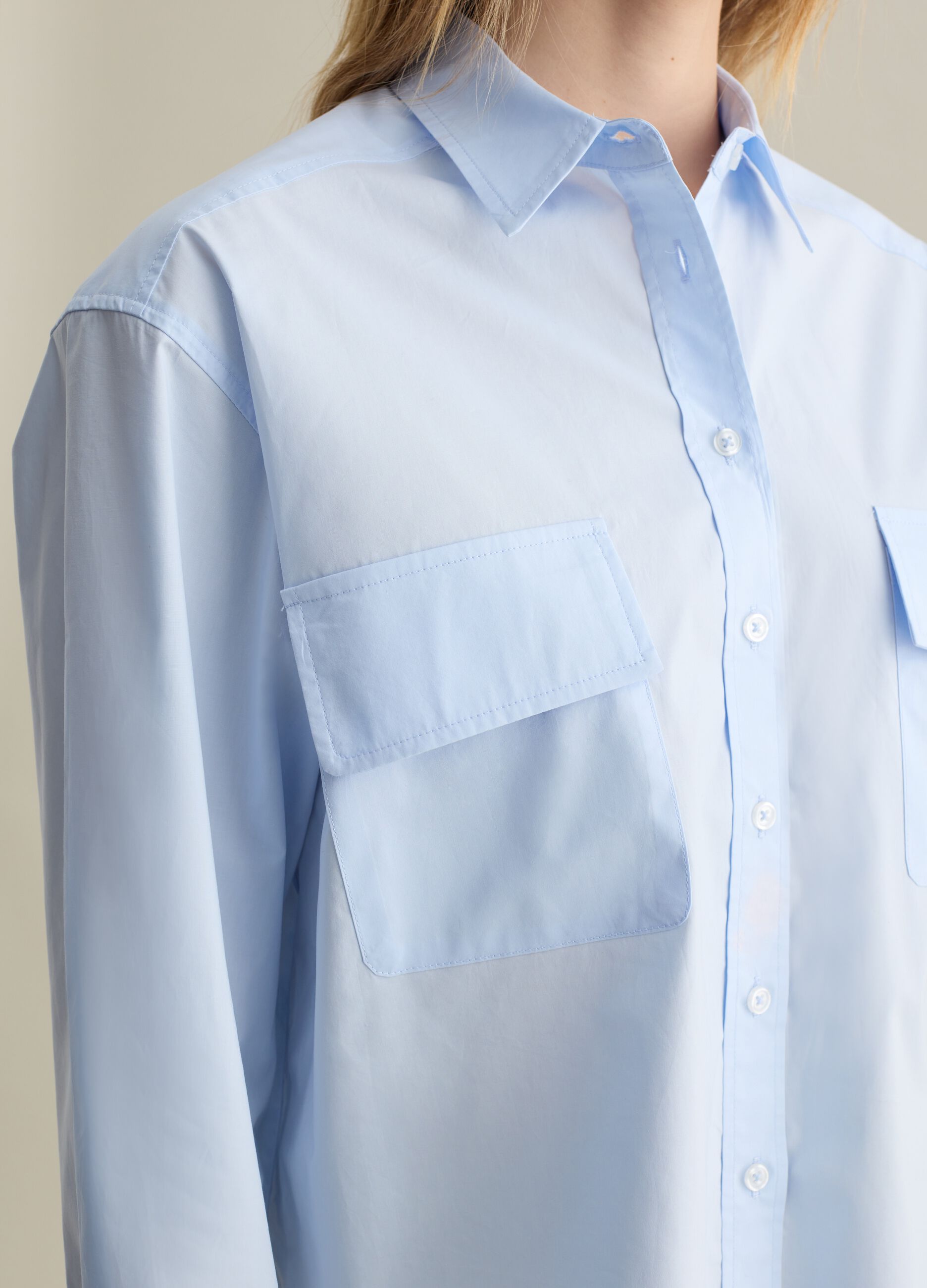 Poplin shirt with pockets