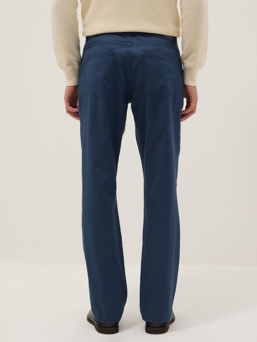 Blue stretch cotton regular fit trousers_2