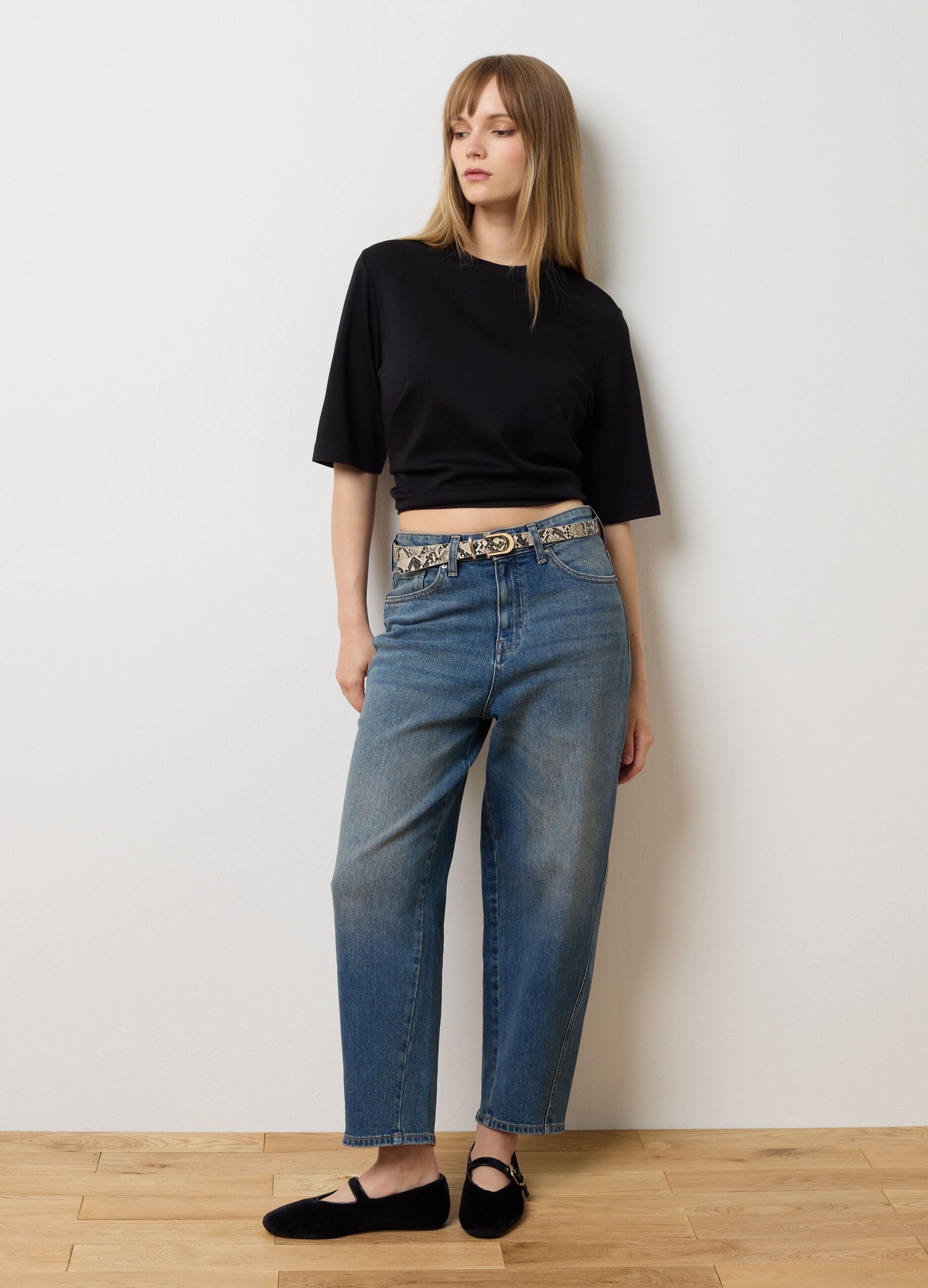 Black regular fit T-shirt