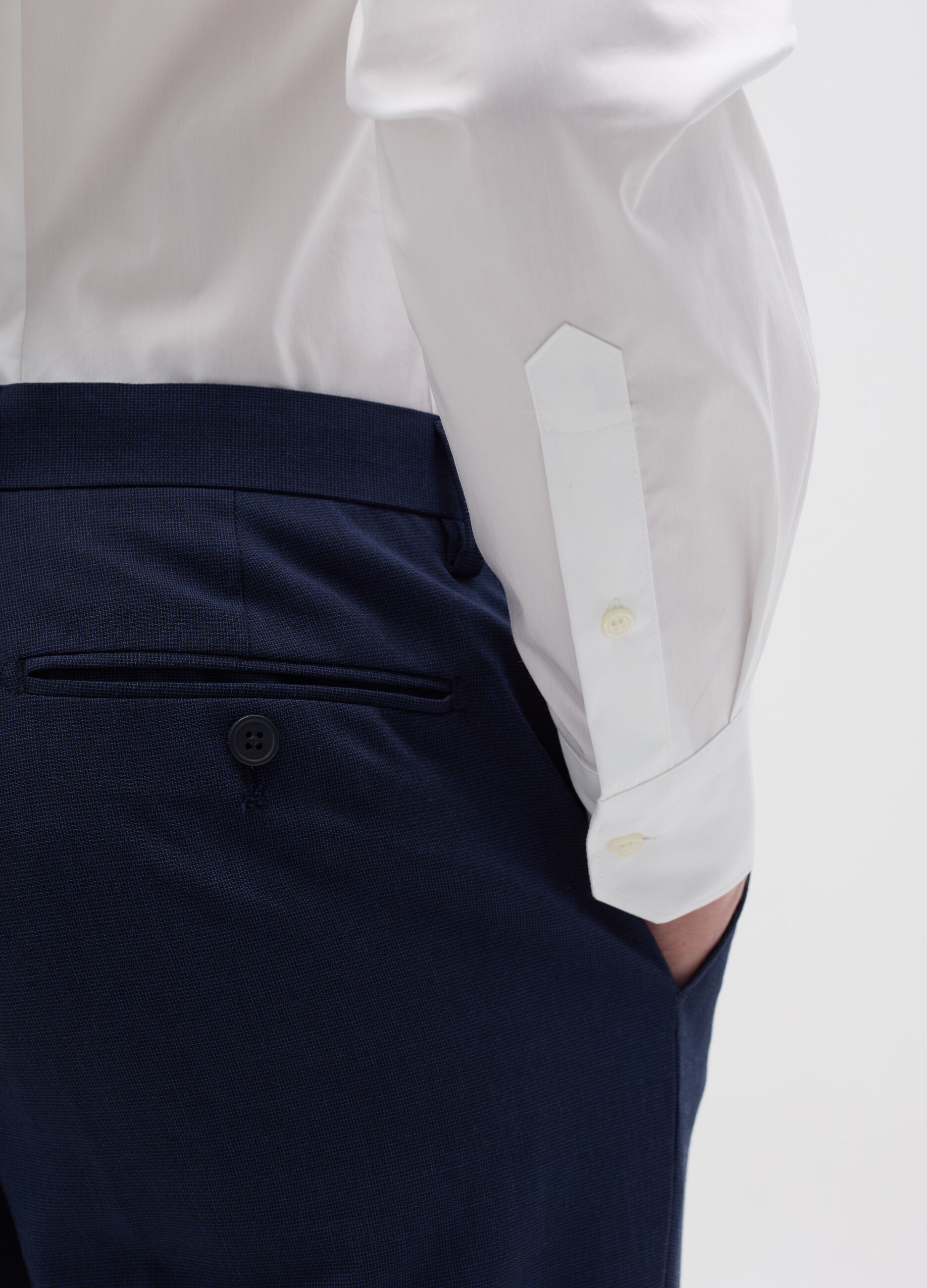 Camicia slim fit tinta unita