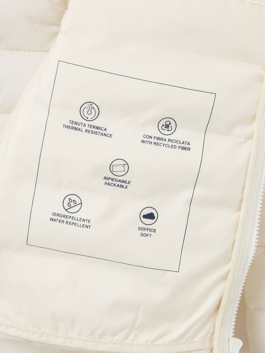 Giacca imbottita in bianco regular fit con cappuccio_6