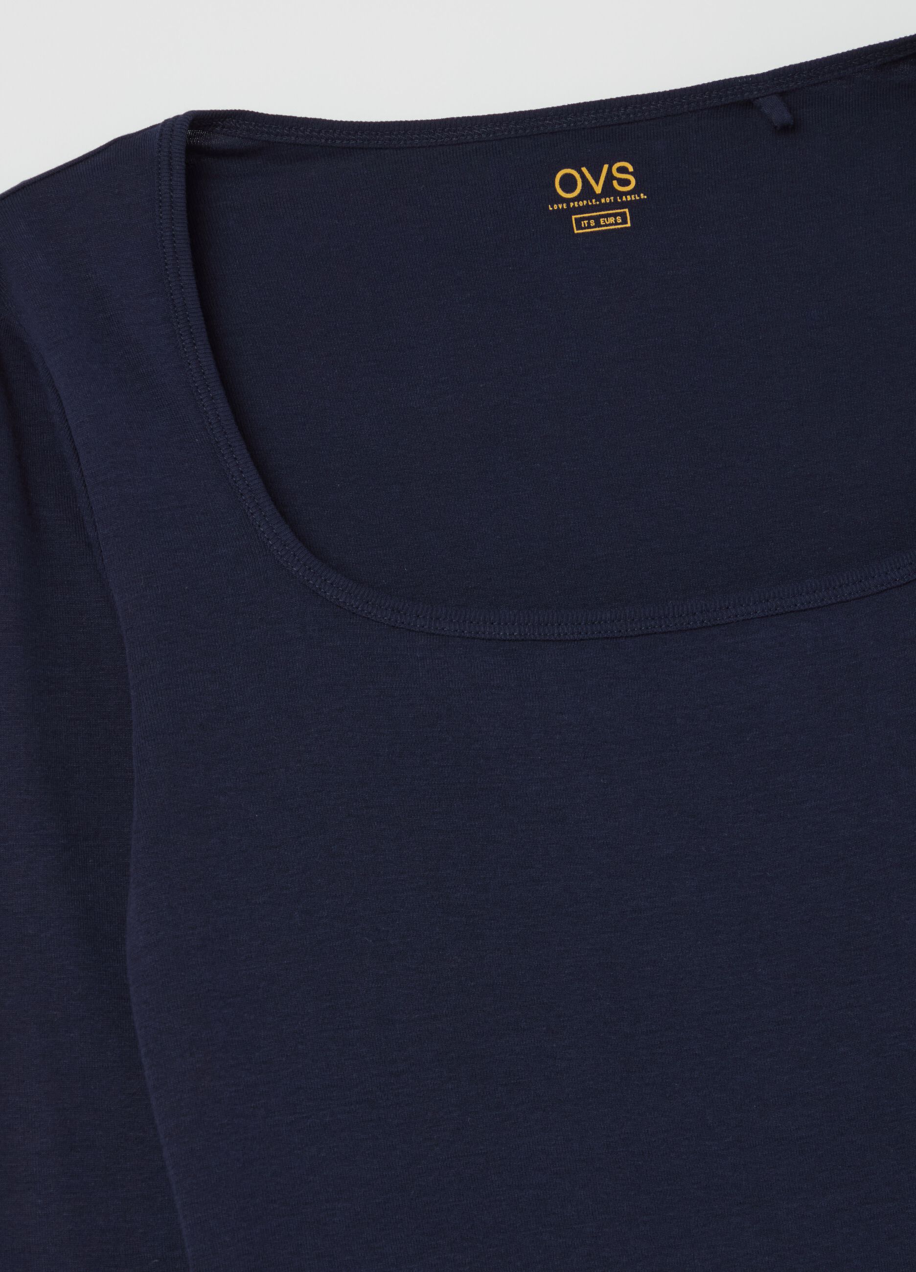 Cotton T-shirt with round neck