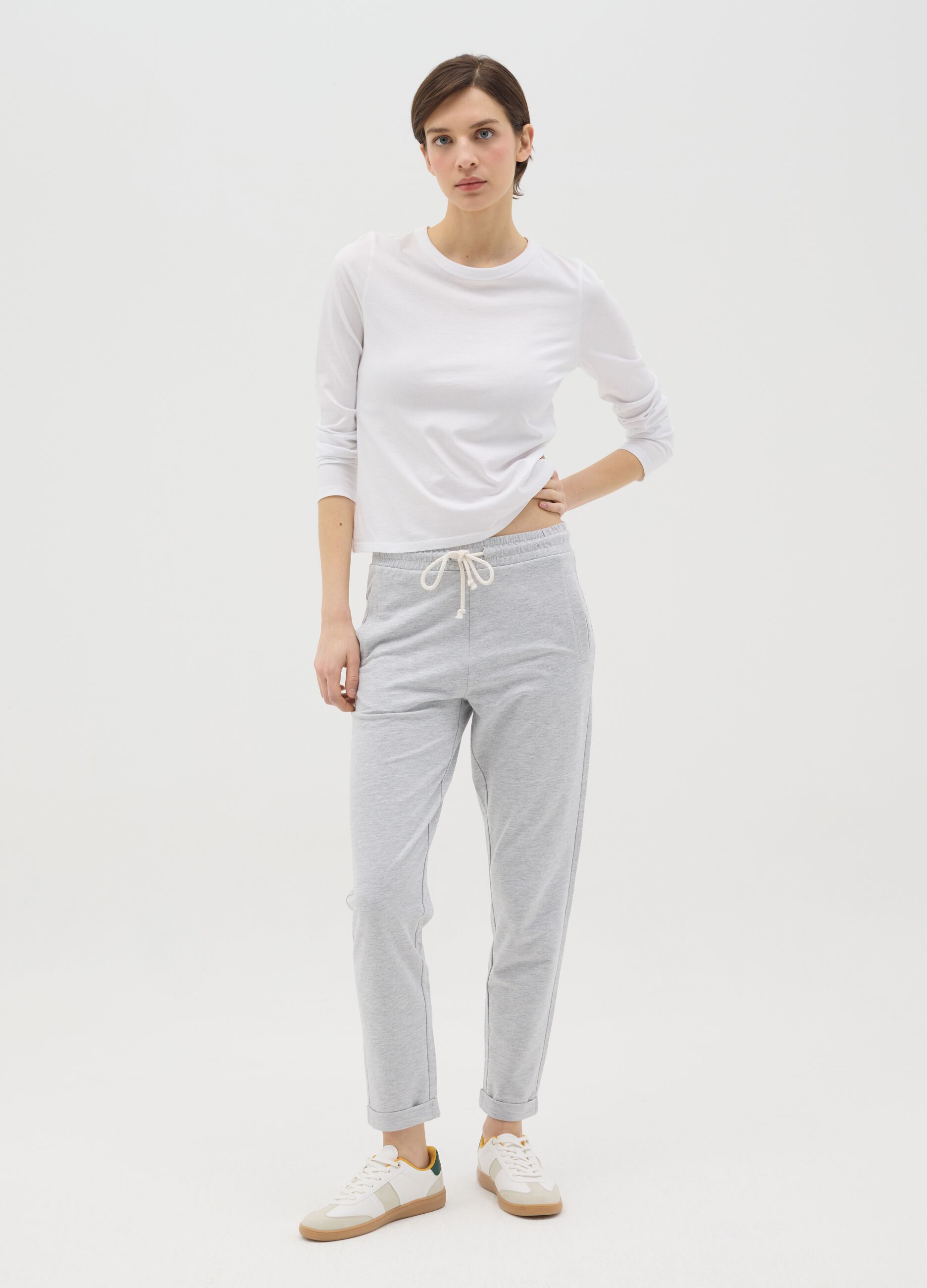 Grey joggers in French terry with drawstring