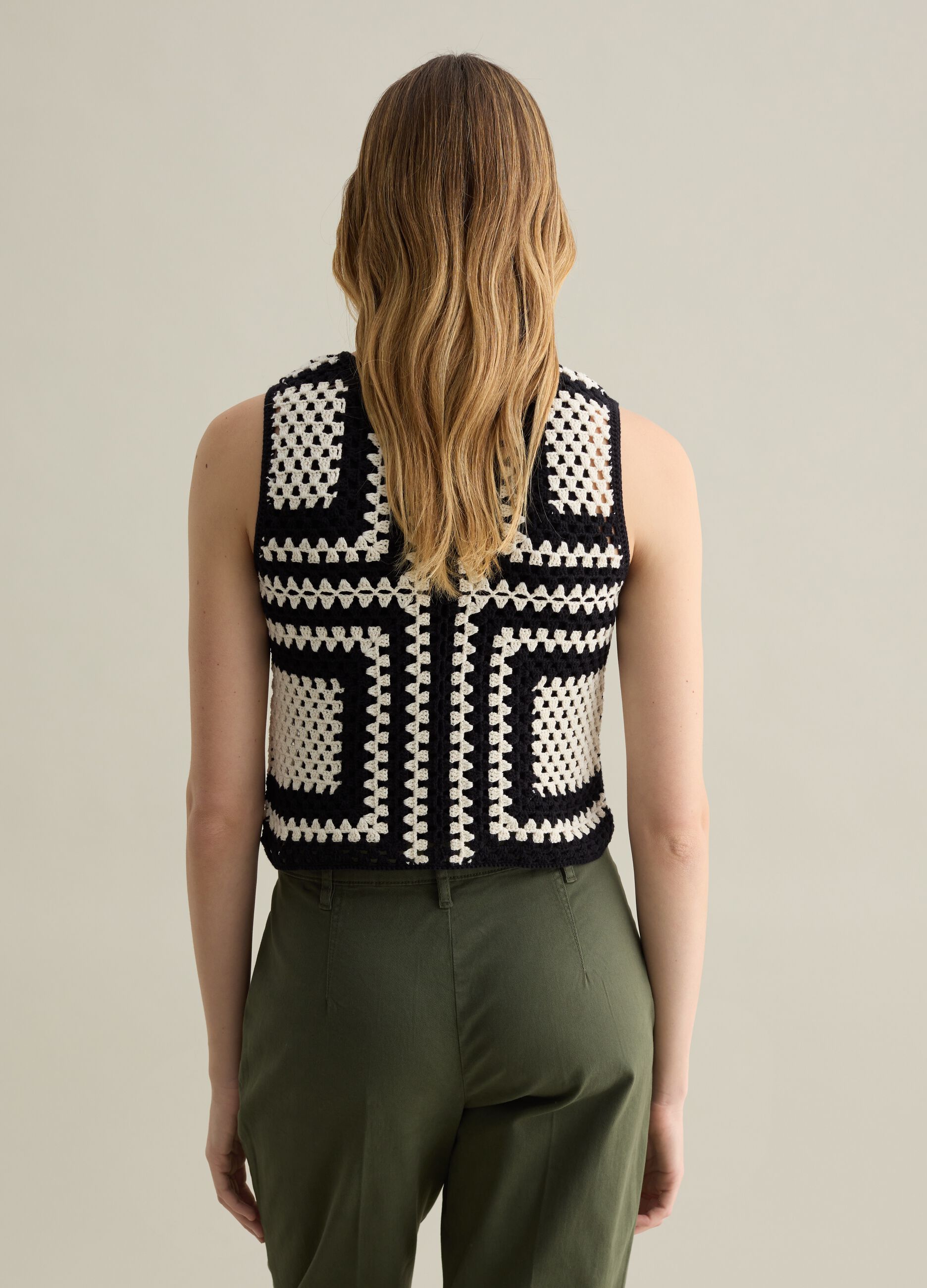 Two-tone crochet tank top