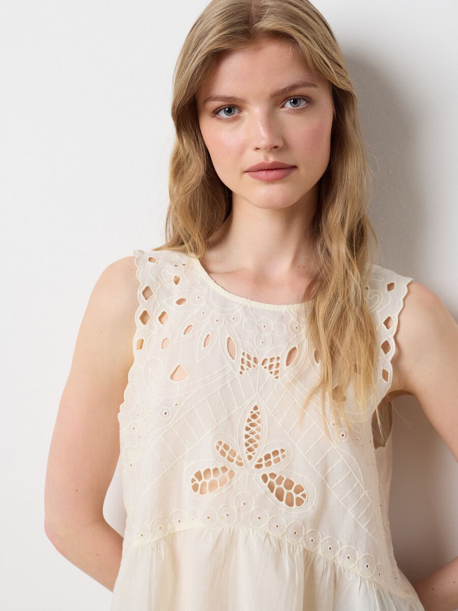 Women's top in pure beige cotton regular fit with embroidery_0