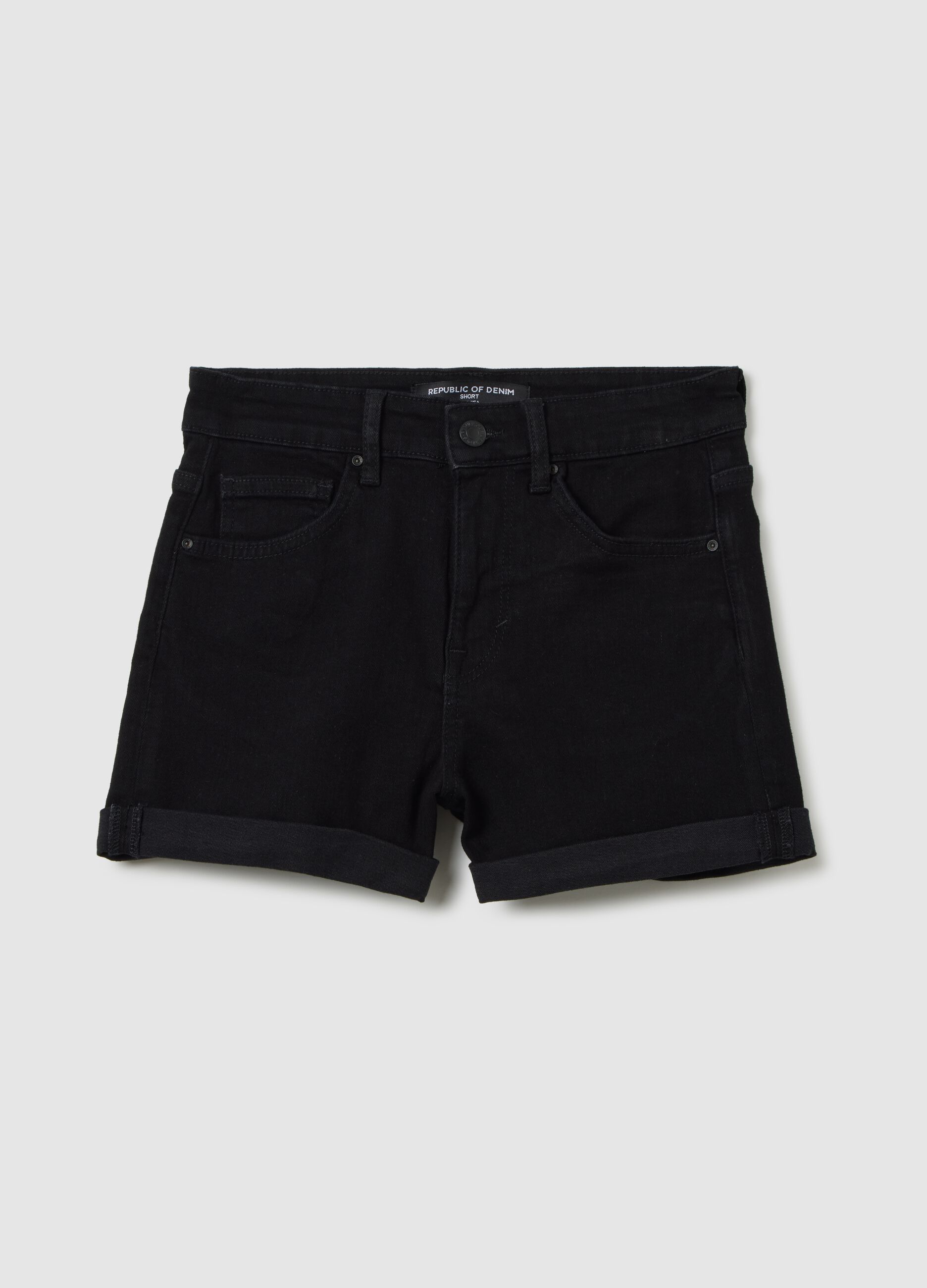 Shorts da donna in denim nero slim fit