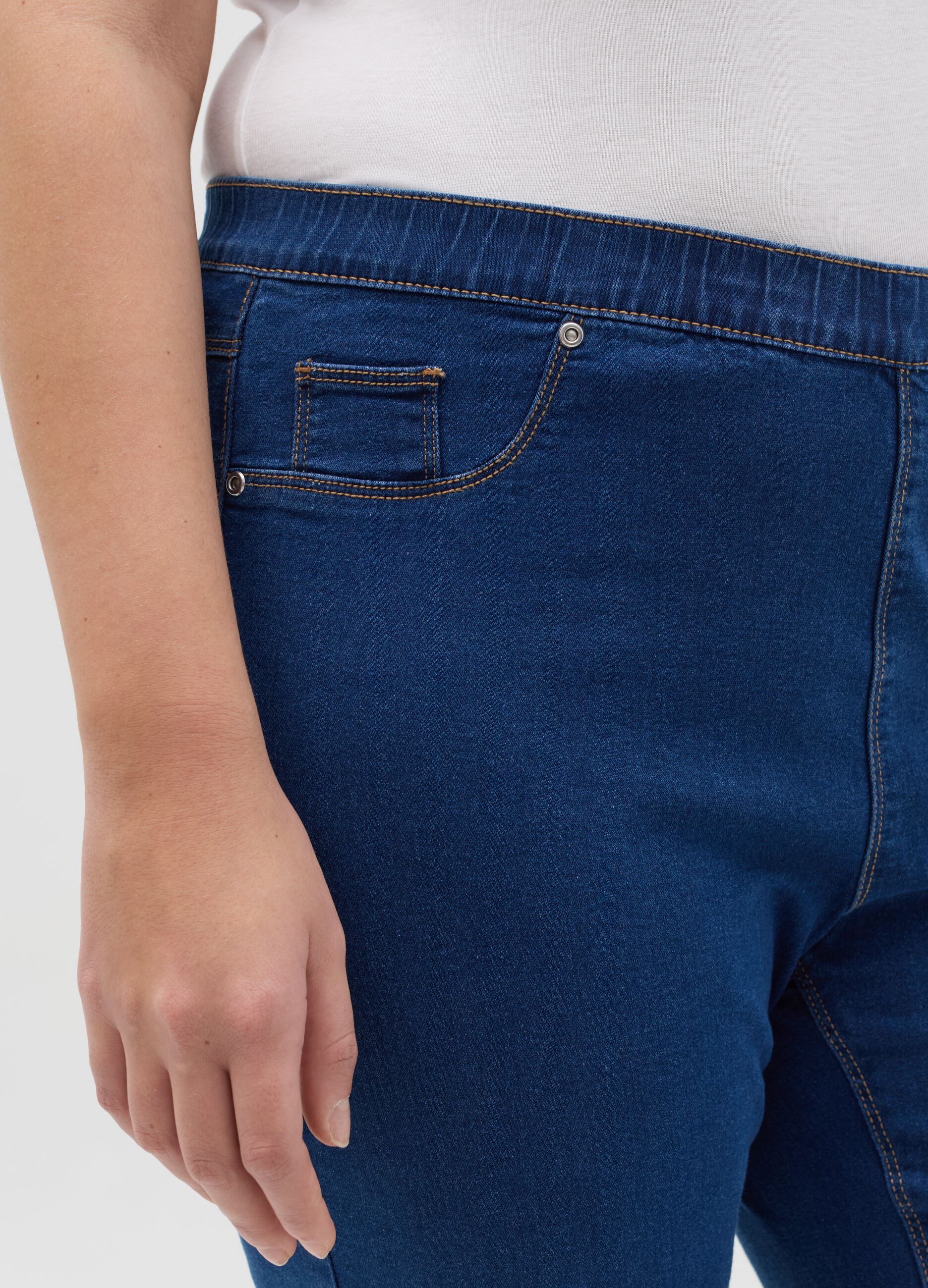 Curvy stretch jeggings