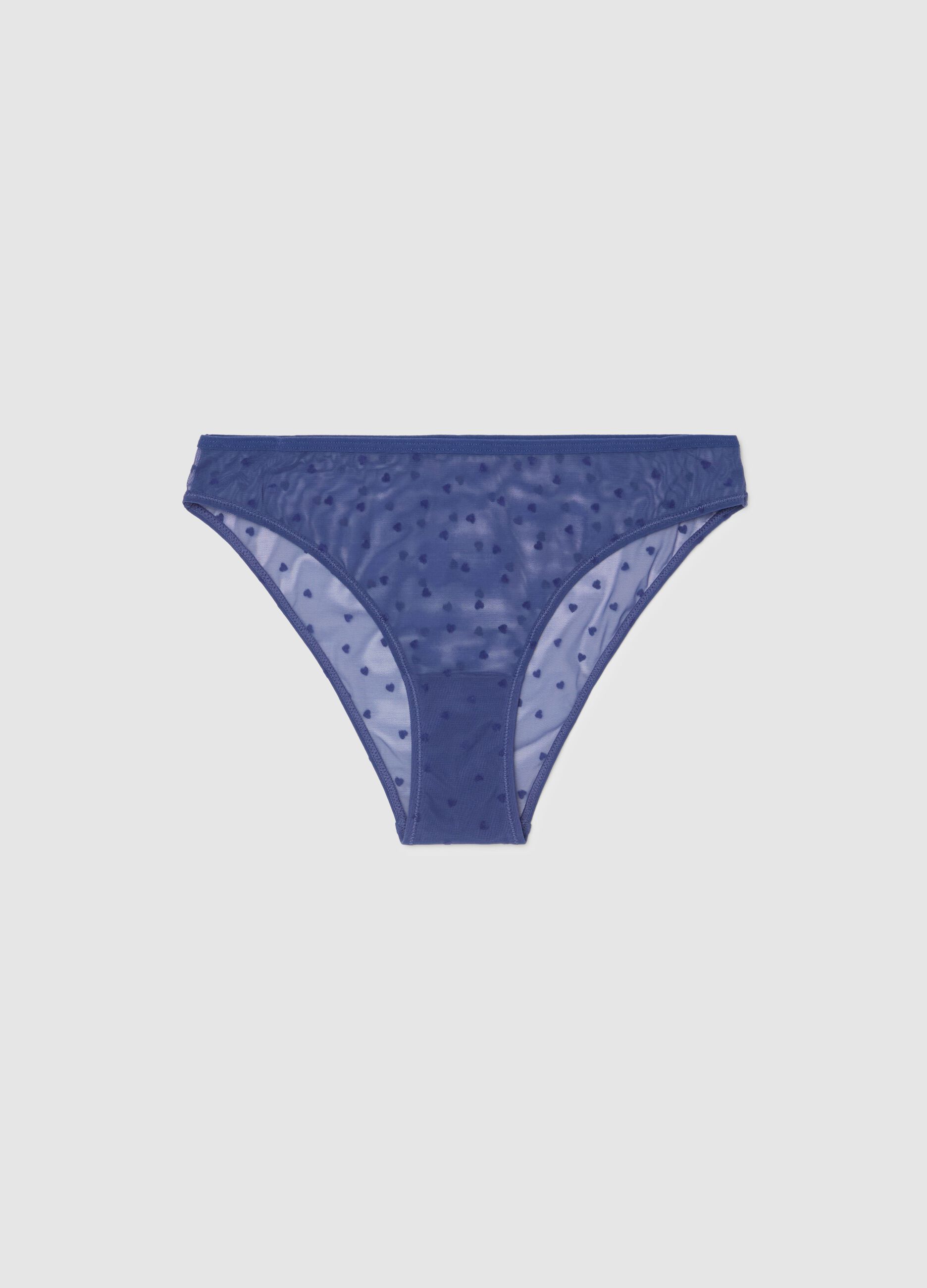Mesh briefs with small hearts