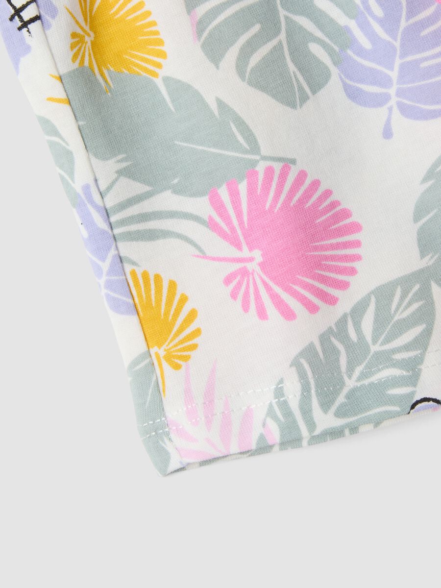 Multicolour organic cotton floral shorts for baby girl_3