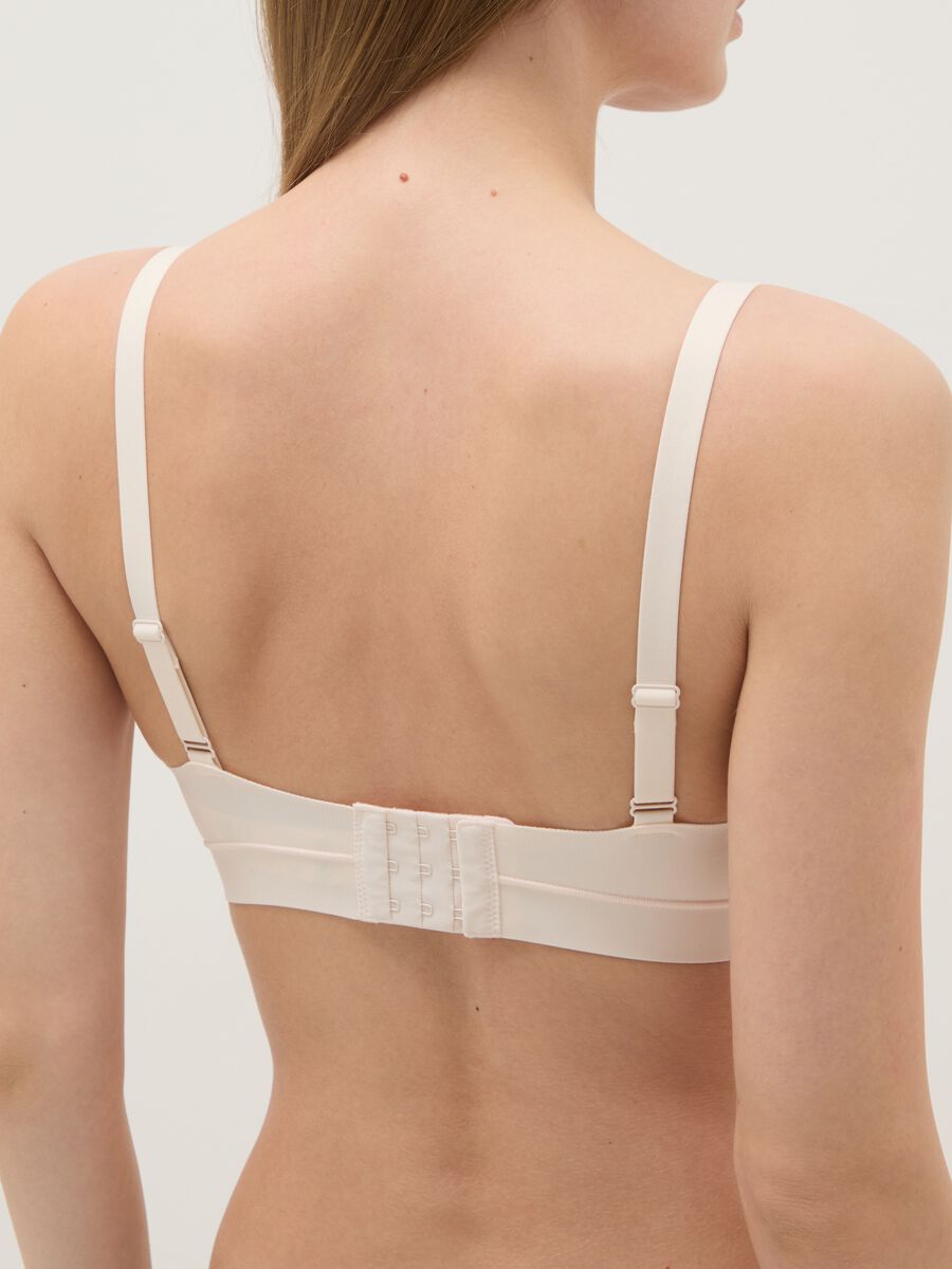 Beige lace bra with removable padding_2